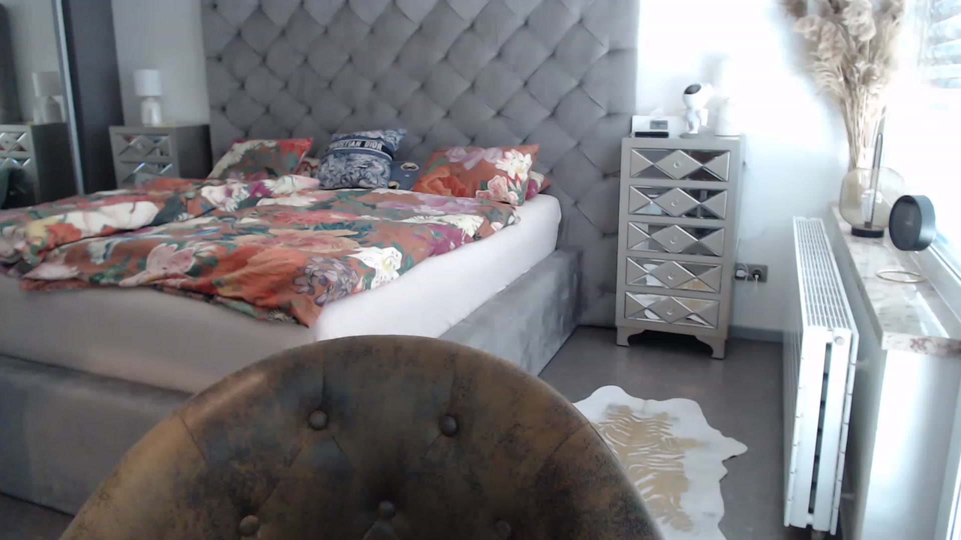 Gallery image thumbnail from CocoMia's myfreecams stream on, 03/17/2023, 13:10 image 1 of 20