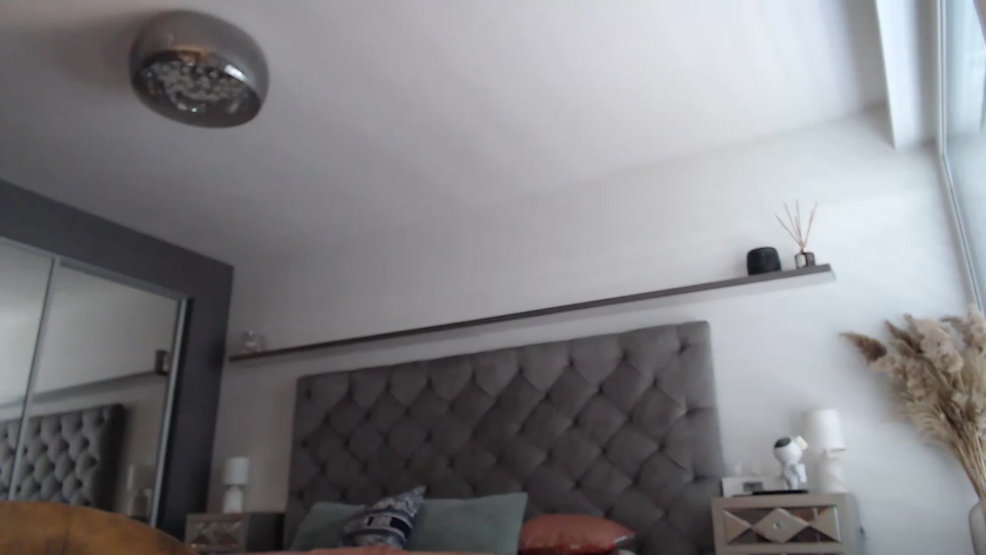 Gallery image thumbnail from CocoMia's myfreecams stream on, 03/22/2023, 12:44 image 17 of 20