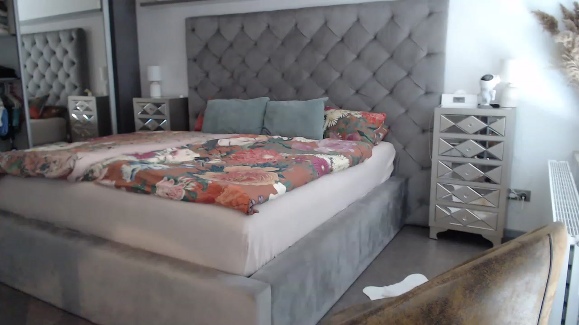 Gallery image thumbnail from CocoMia's myfreecams stream on, 04/17/2023, 12:44 image 4 of 20