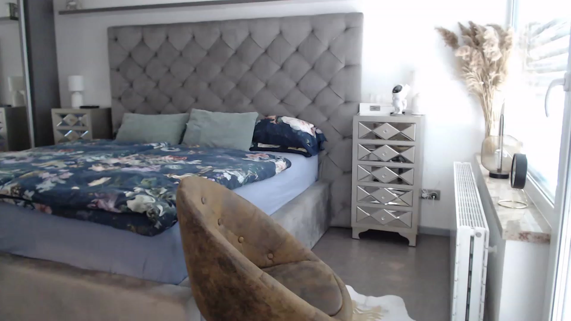 Gallery image thumbnail from CocoMia's myfreecams stream on, 05/03/2023, 12:56 image 8 of 20