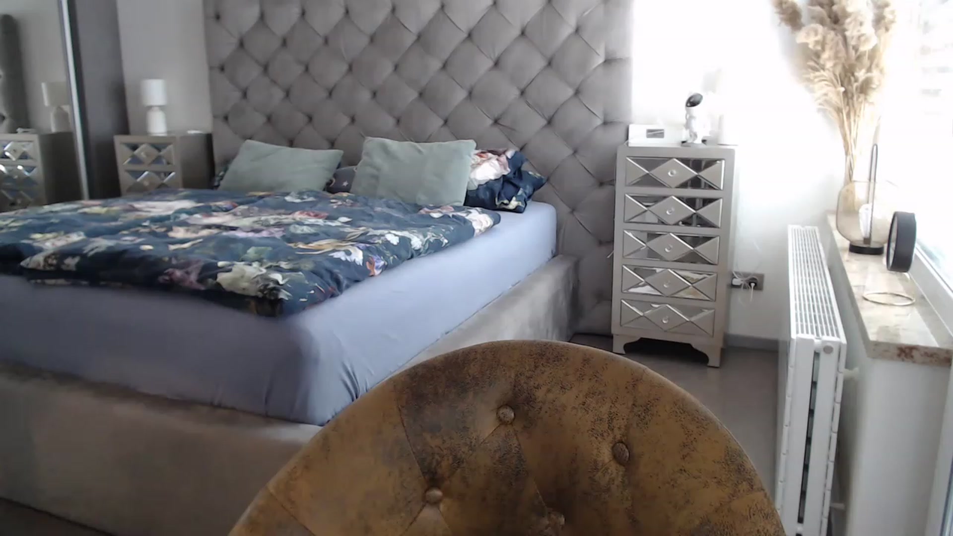 Gallery image thumbnail from CocoMia's myfreecams stream on, 05/04/2023, 13:04 image 16 of 20