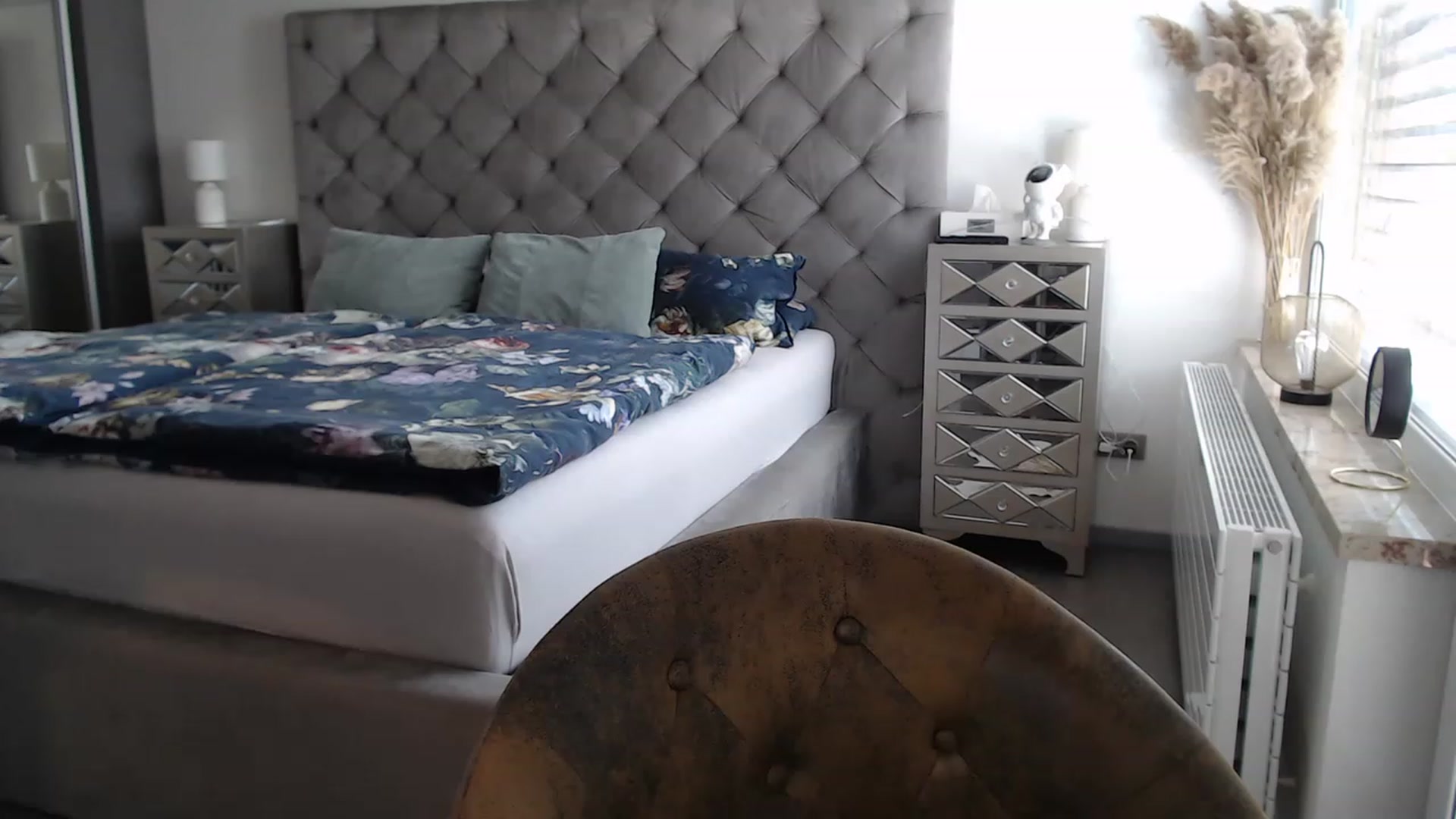 Gallery image thumbnail from CocoMia's myfreecams stream on, 05/09/2023, 12:53 image 10 of 20