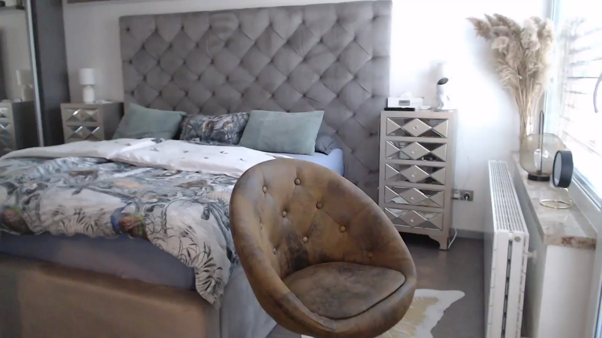 Gallery image thumbnail from CocoMia's myfreecams stream on, 09/15/2023, 12:36 image 12 of 20