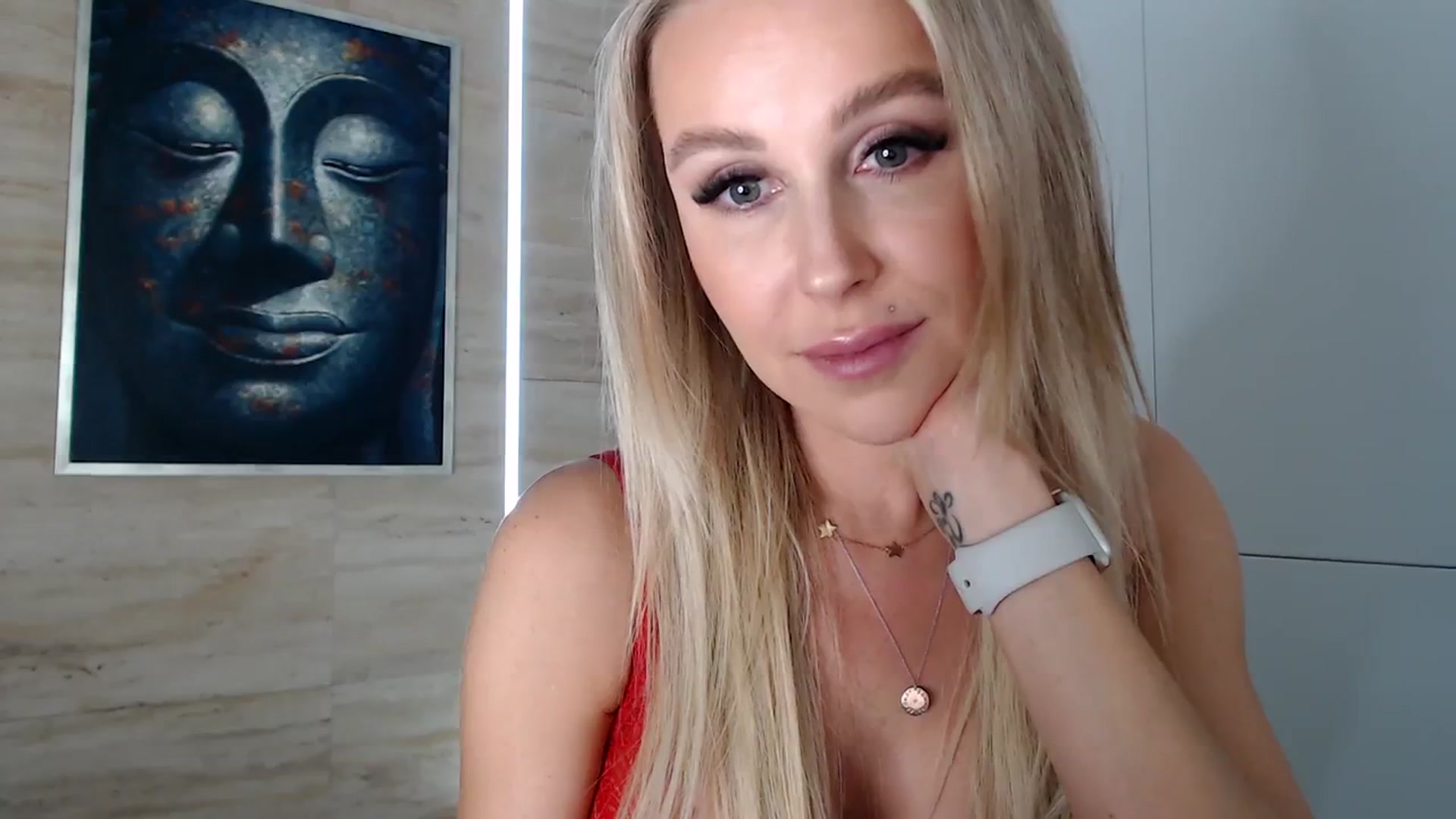 Gallery image thumbnail from CocoMia's myfreecams stream on, 10/16/2023, 12:02 image 13 of 20