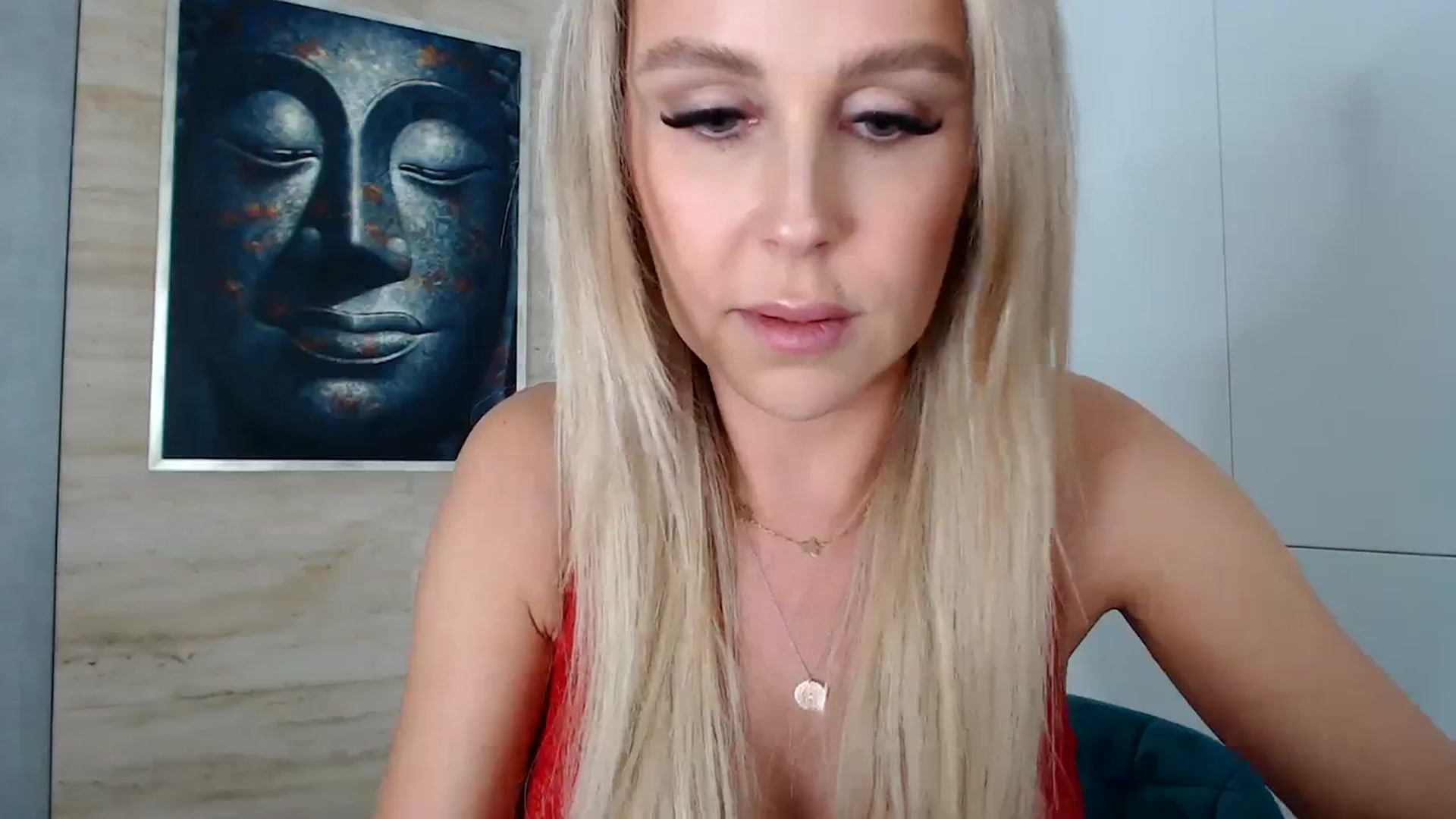 Gallery image thumbnail from CocoMia's myfreecams stream on, 10/16/2023, 12:39 image 8 of 20