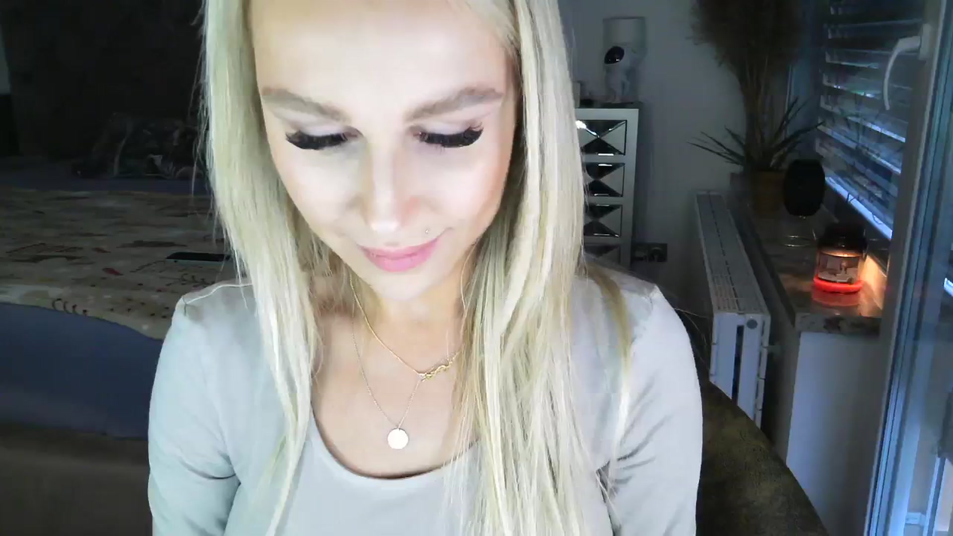 Gallery image thumbnail from CocoMia's myfreecams stream on, 11/27/2023, 13:39 image 20 of 20