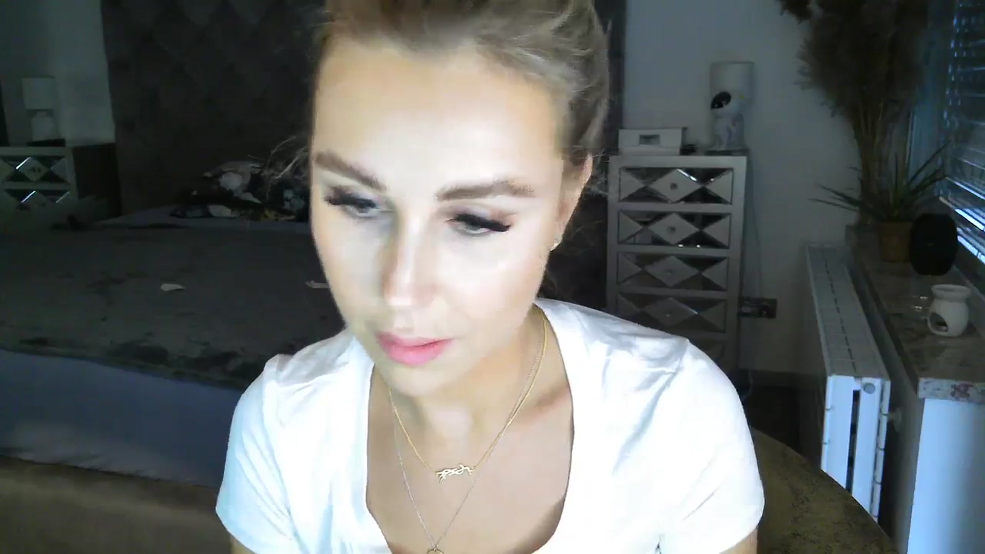 Gallery image thumbnail from CocoMia's myfreecams stream on, 12/08/2023, 13:39 image 19 of 20