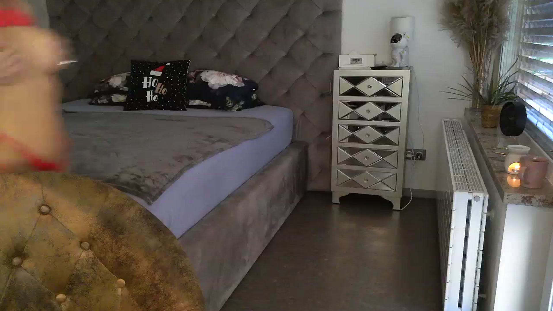 Gallery image thumbnail from CocoMia's myfreecams stream on, 12/12/2023, 13:56 image 5 of 20