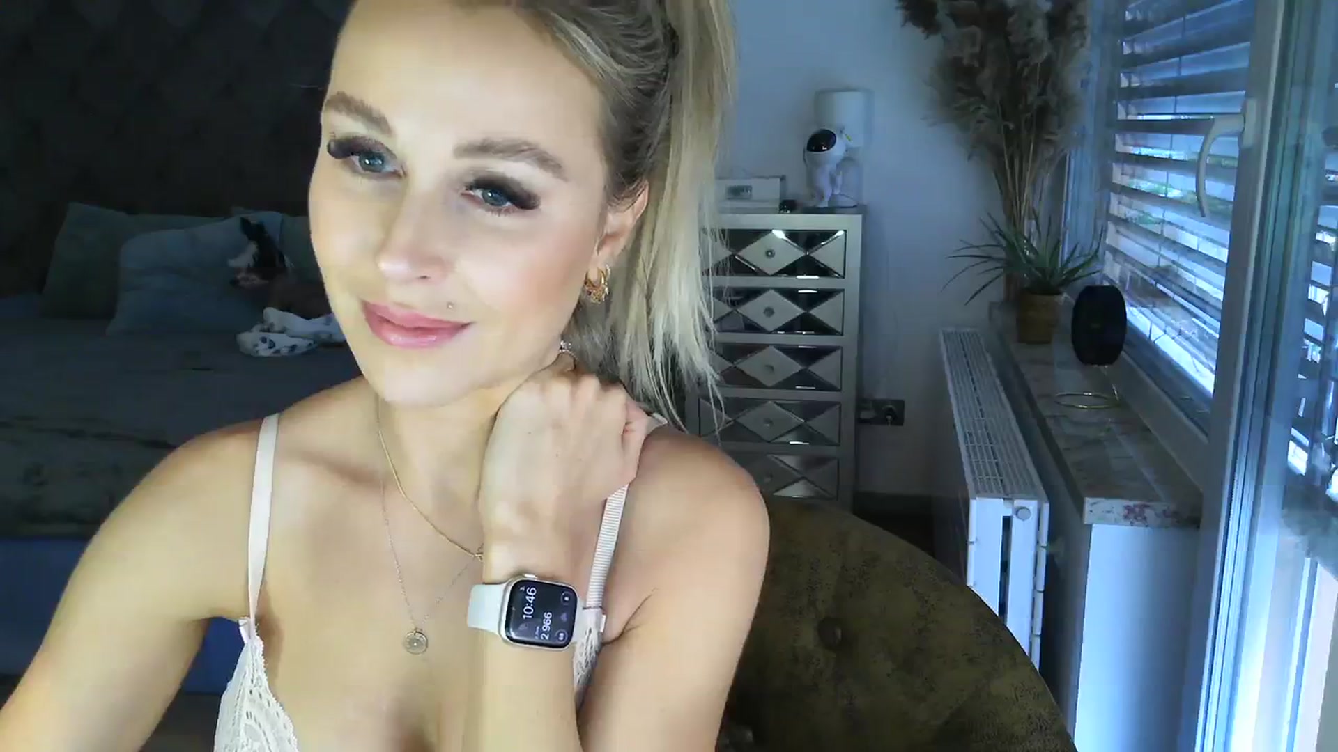 Gallery image thumbnail from CocoMia's myfreecams stream on, 01/03/2024, 09:51 image 20 of 20