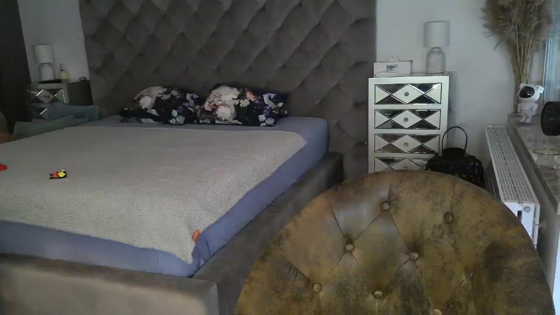 Gallery image thumbnail from CocoMia's myfreecams stream on, 05/07/2024, 12:41 image 18 of 20