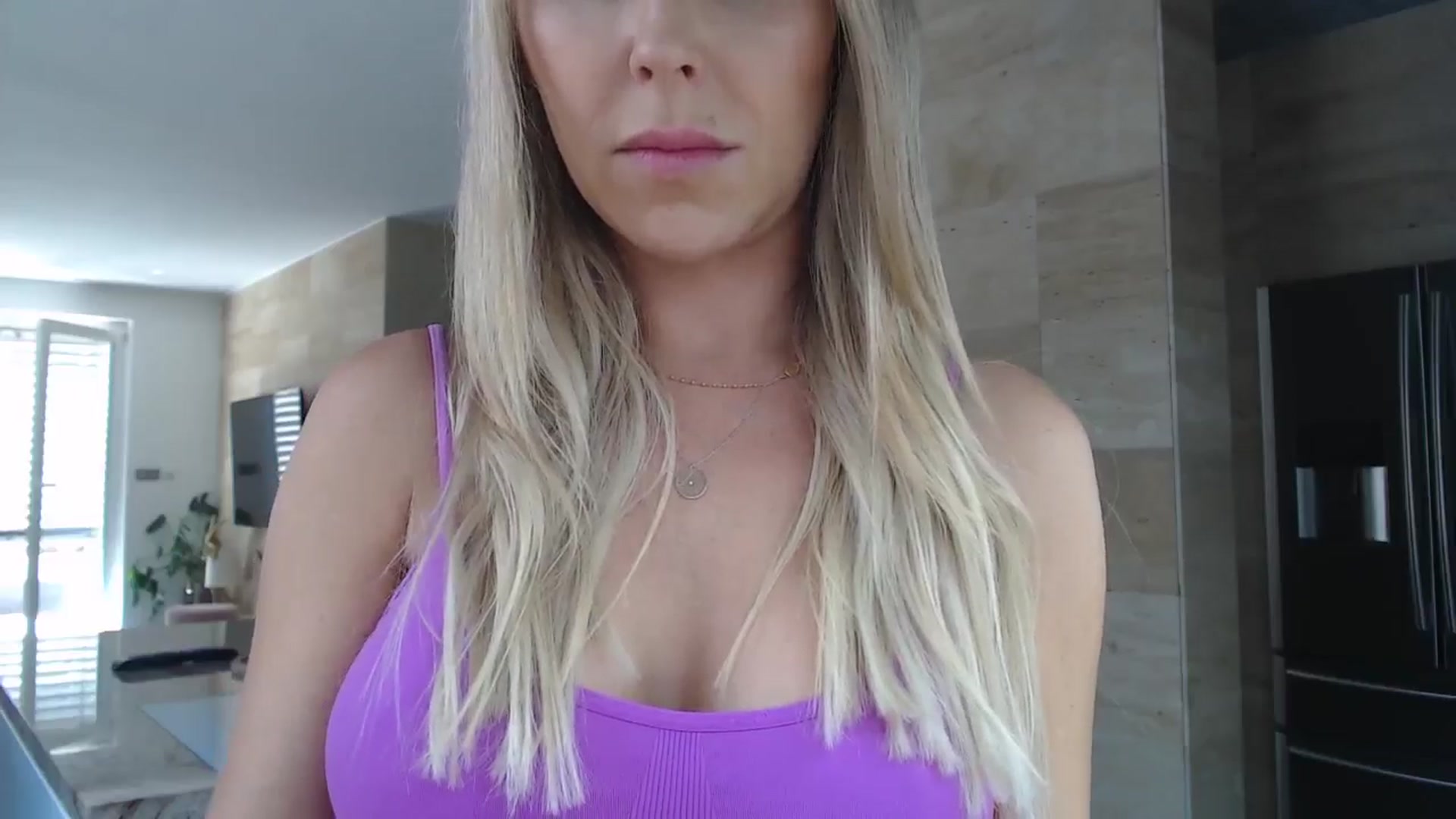 Gallery image thumbnail from CocoMia's myfreecams stream on, 06/05/2024, 12:51 image 14 of 20