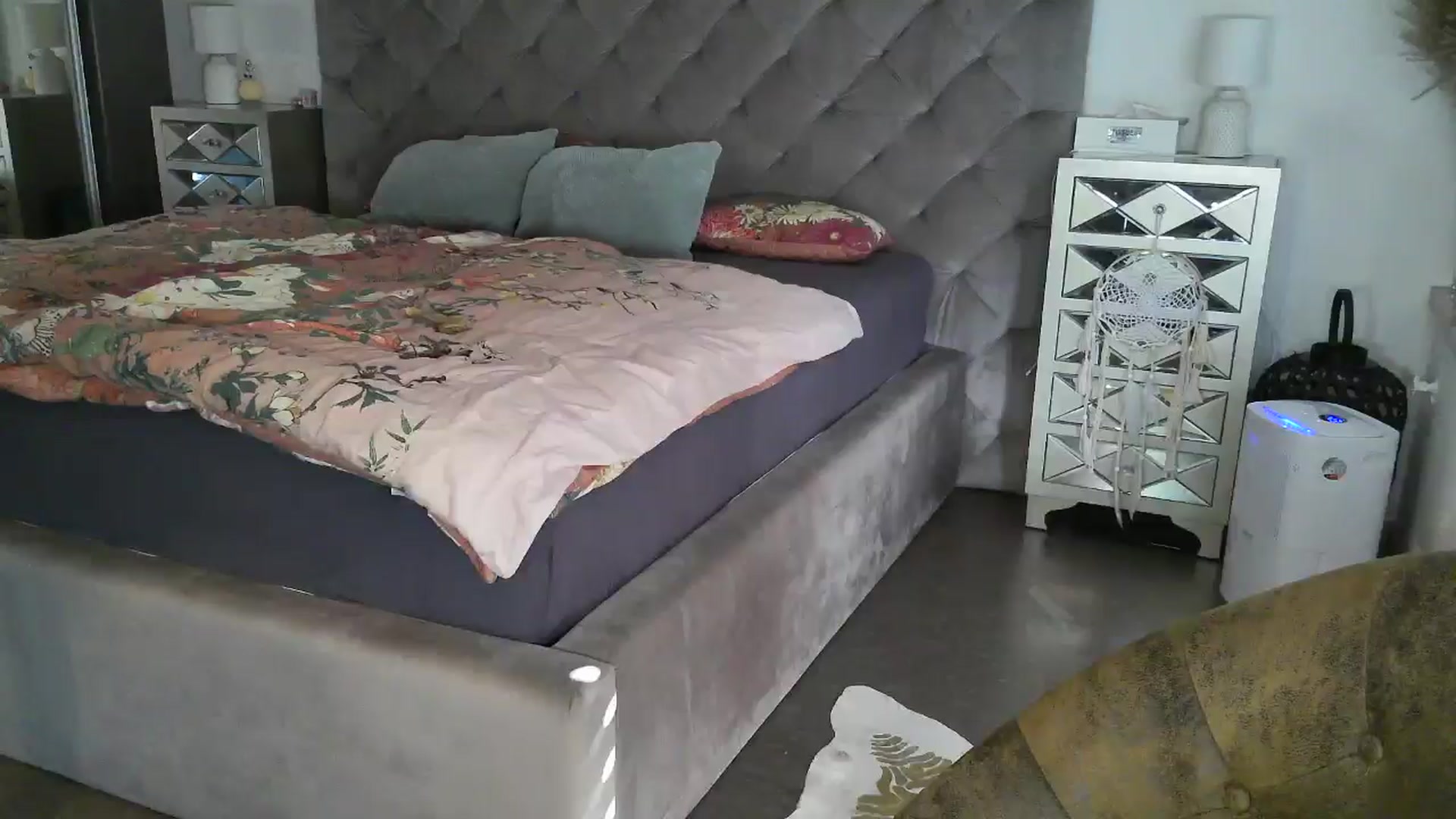 Gallery image thumbnail from CocoMia's myfreecams stream on, 10/16/2024, 12:46 image 12 of 20