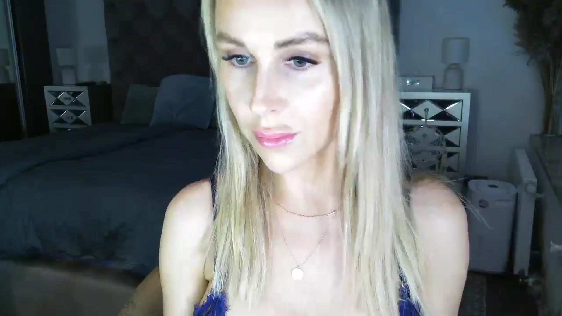 Gallery image thumbnail from CocoMia's myfreecams stream on, 01/06/2025, 11:01 image 17 of 20