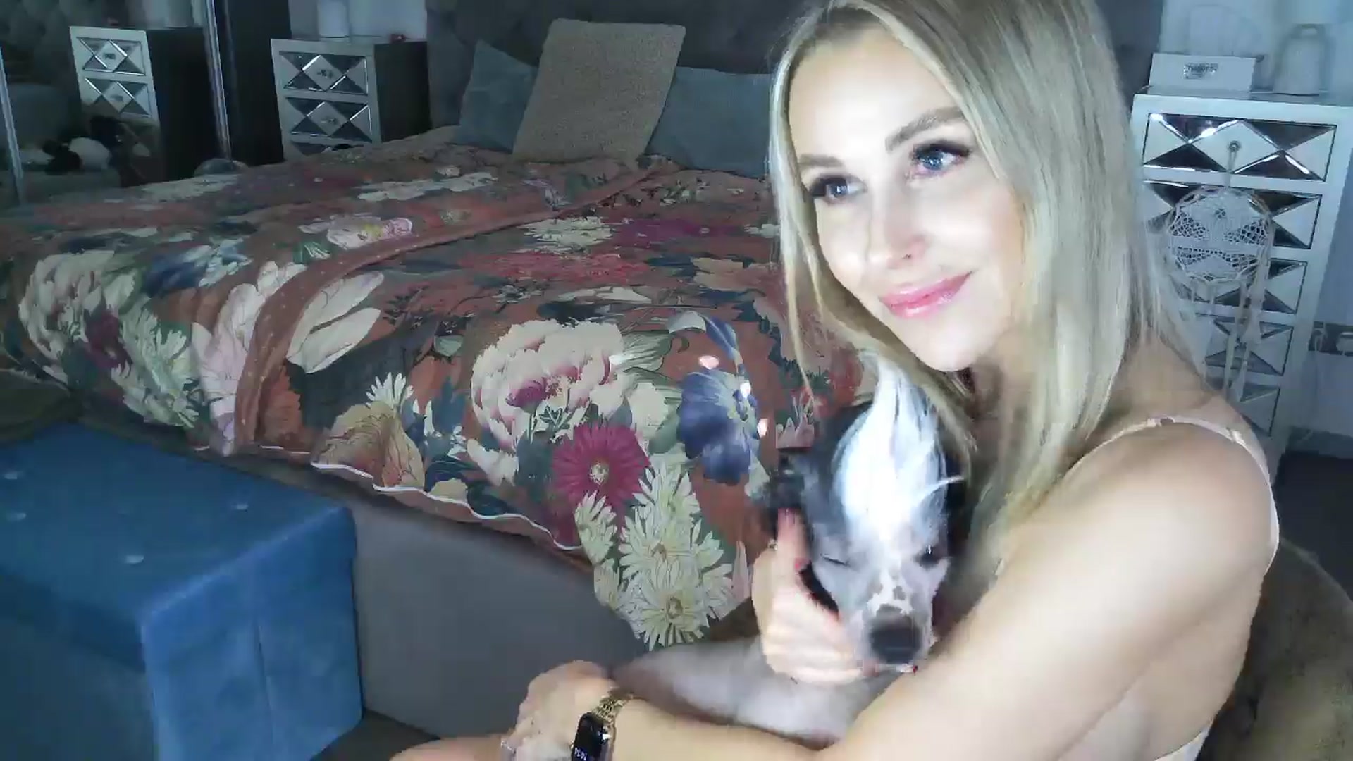 Gallery image thumbnail from CocoMia's myfreecams stream on, 02/11/2025, 13:51 image 5 of 20
