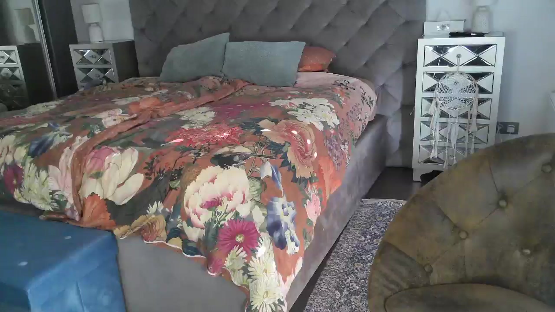 Gallery image thumbnail from CocoMia's myfreecams stream on, 02/20/2025, 13:44 image 16 of 20