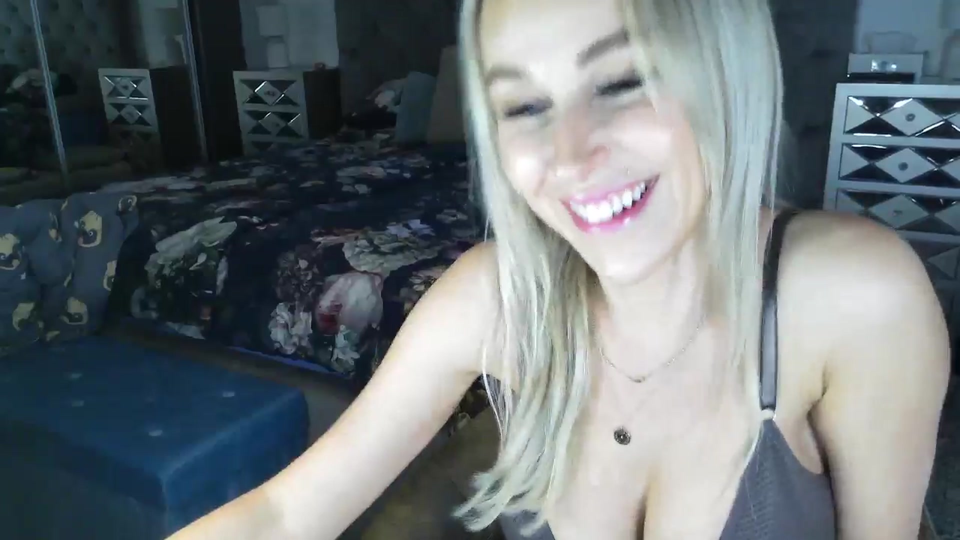 Gallery image thumbnail from CocoMia's myfreecams stream on, 05/15/2025, 07:51 image 15 of 20