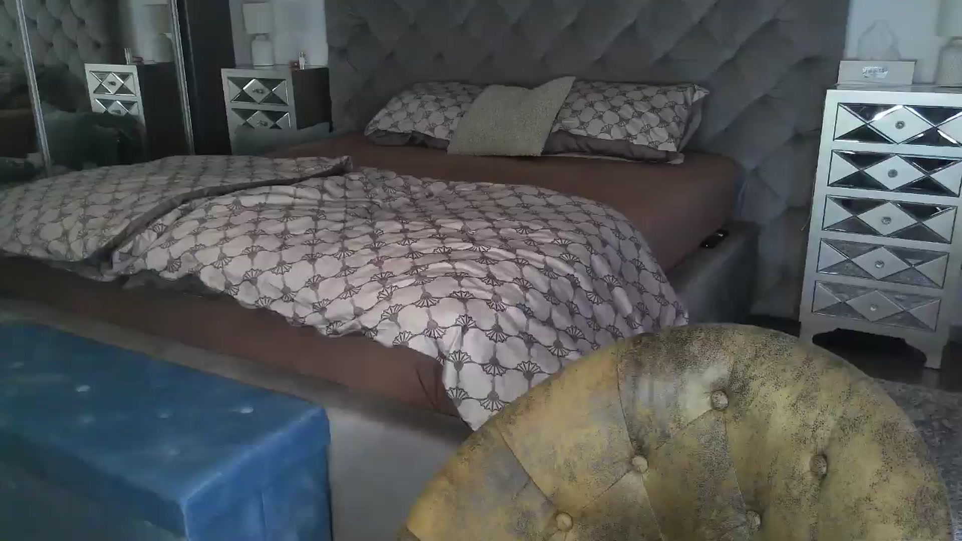 Gallery image thumbnail from CocoMia's myfreecams stream on, 06/25/2025, 08:00 image 1 of 20