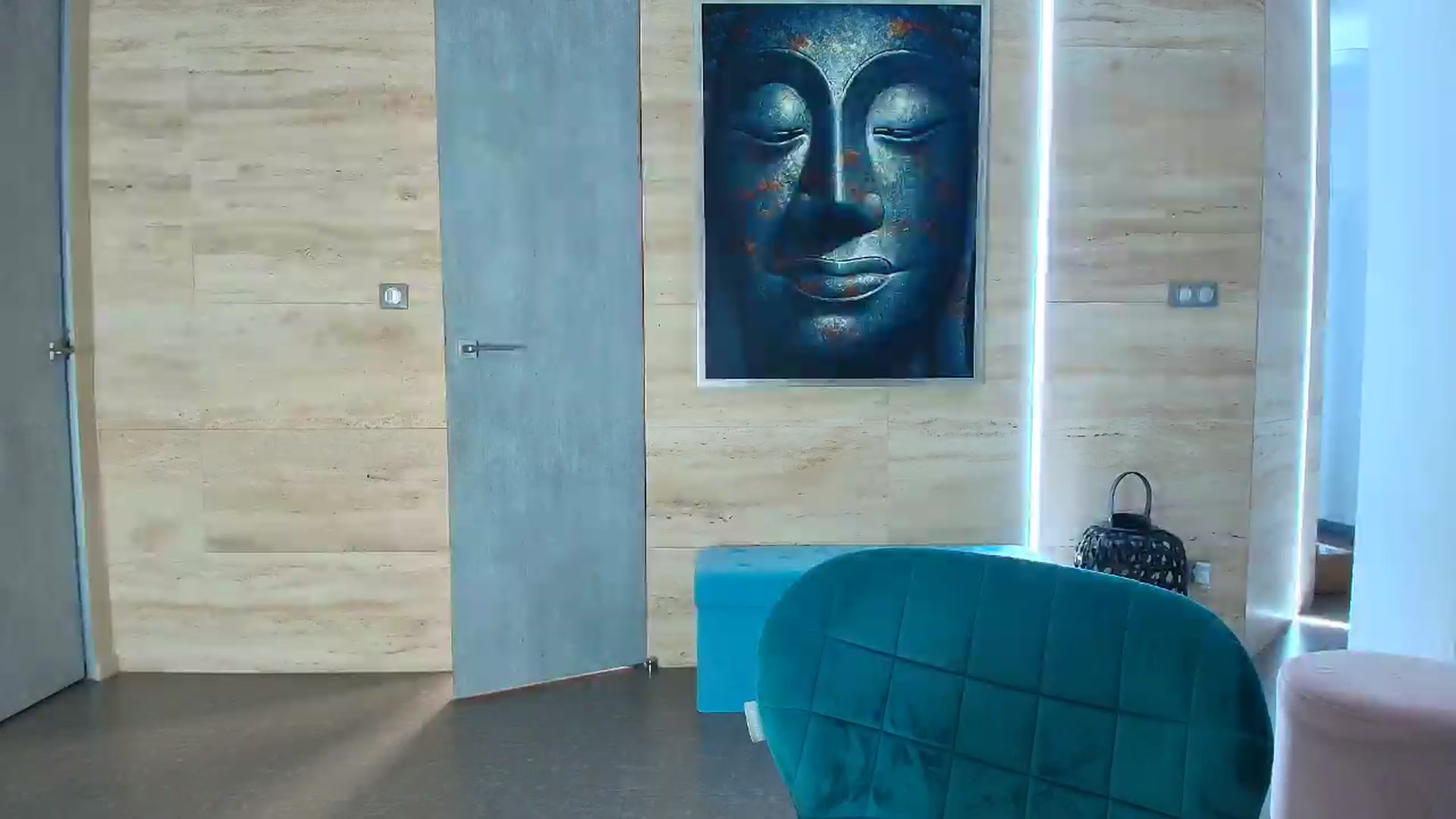 Gallery image thumbnail from CocoMia's myfreecams stream on, 01/26/2026, 13:08 image 17 of 20