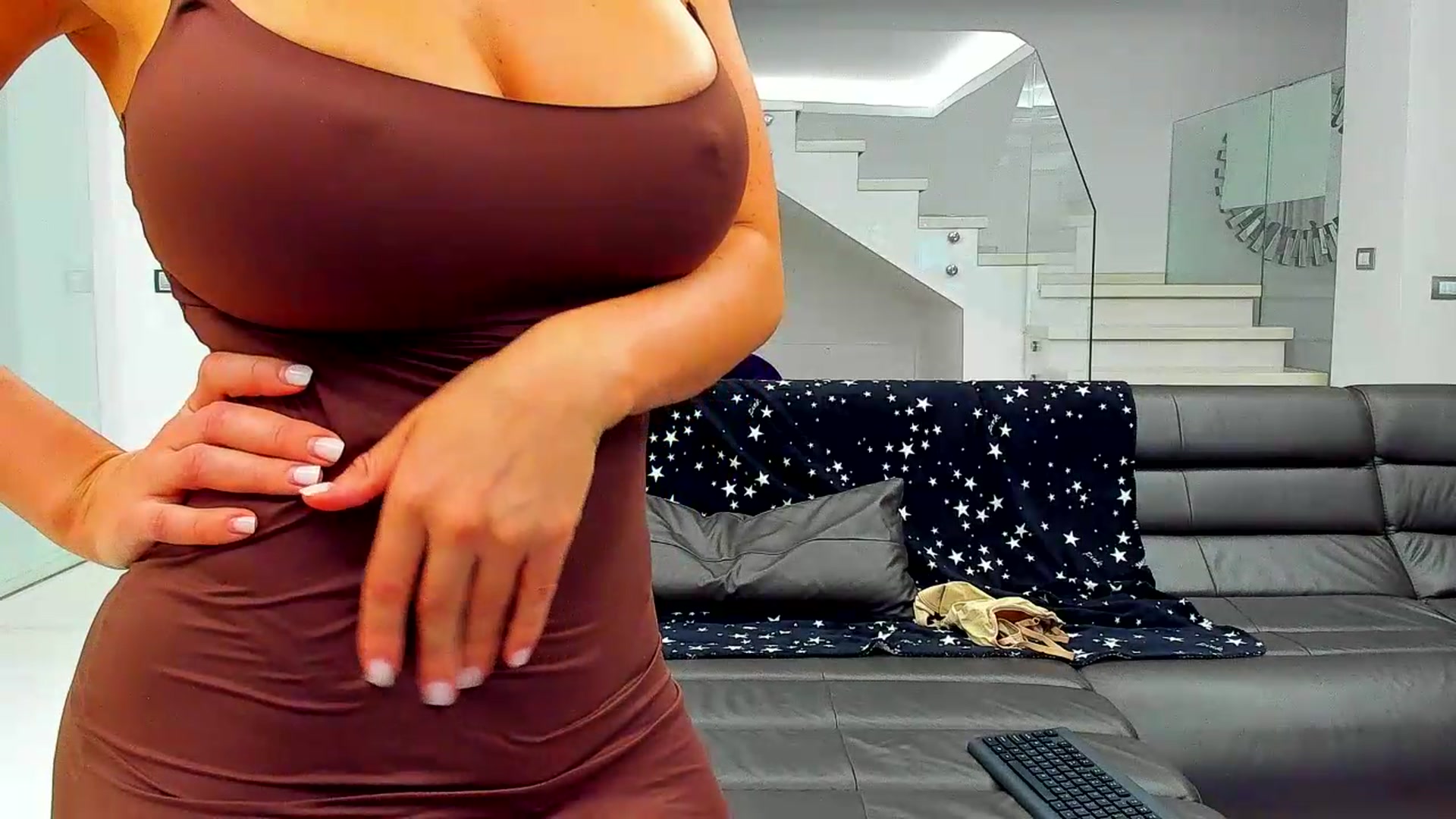 Gallery image thumbnail from CocoTease's myfreecams stream on, 06/08/2026, 24:17 image 10 of 20