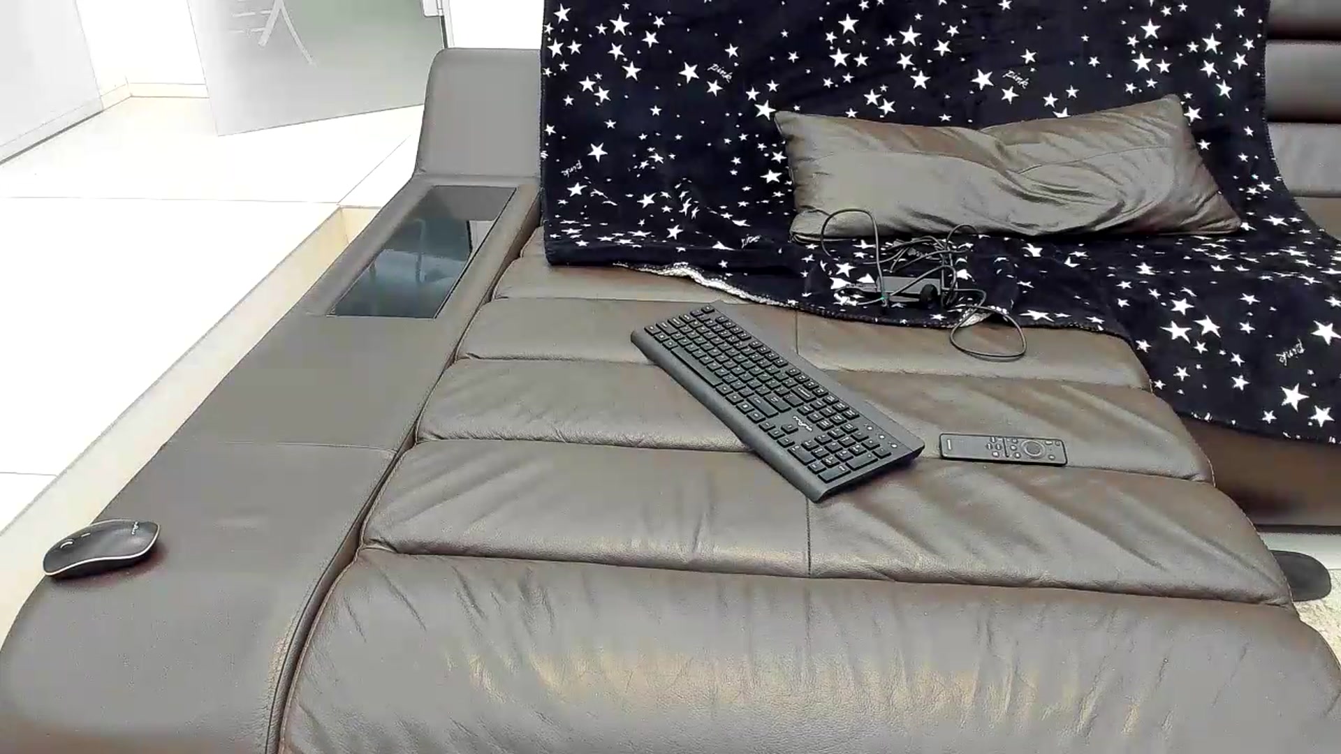 Gallery image thumbnail from CocoTease's myfreecams stream on, 07/20/2026, 21:07 image 6 of 20