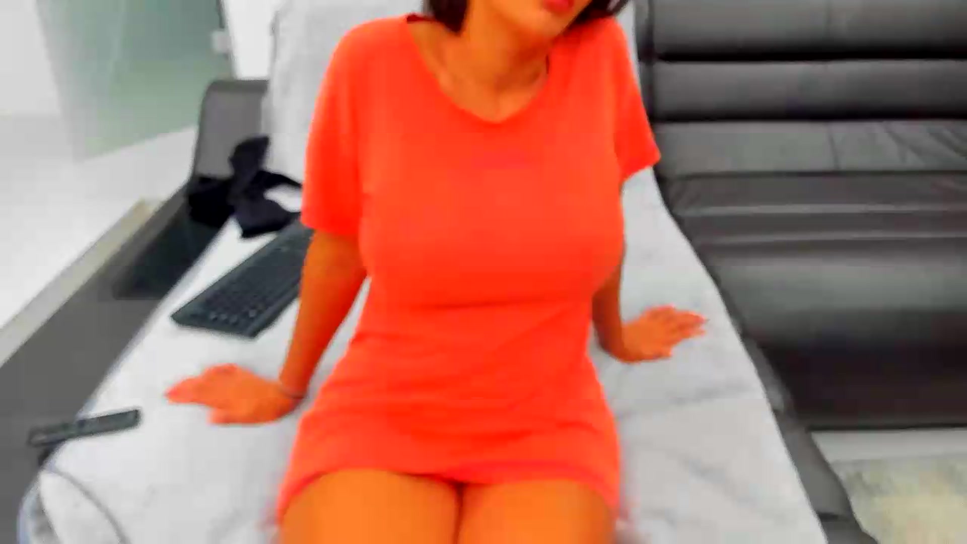 Gallery image thumbnail from CocoTease's myfreecams stream on, 08/09/2026, 21:41 image 8 of 20