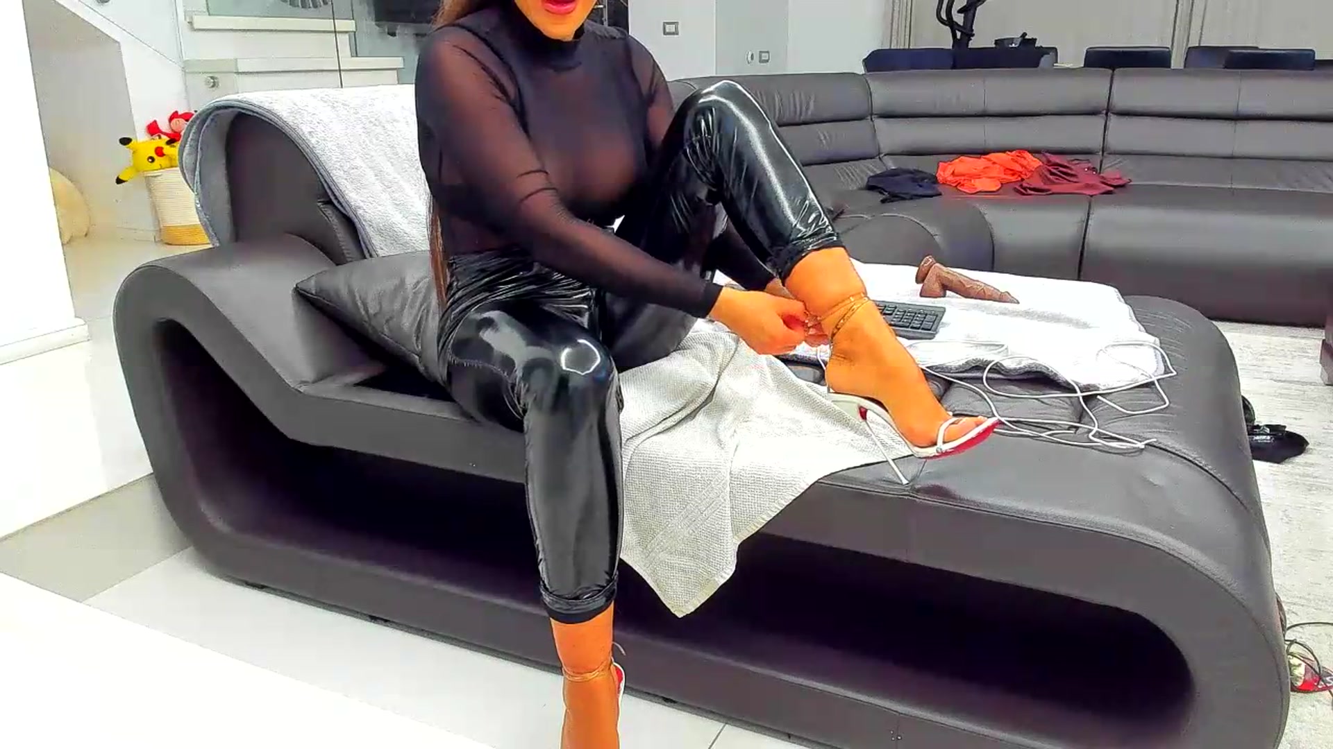 Gallery image thumbnail from CocoTease's myfreecams stream on, 08/29/2026, 22:30 image 9 of 20