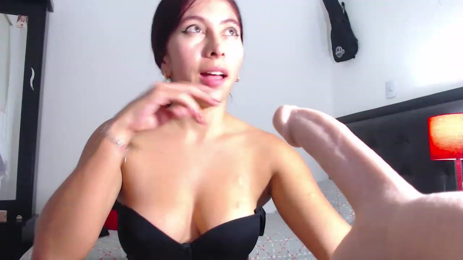 Gallery image thumbnail from Coco_121's myfreecams stream on, 01/26/2023, 01:06 image 4 of 20