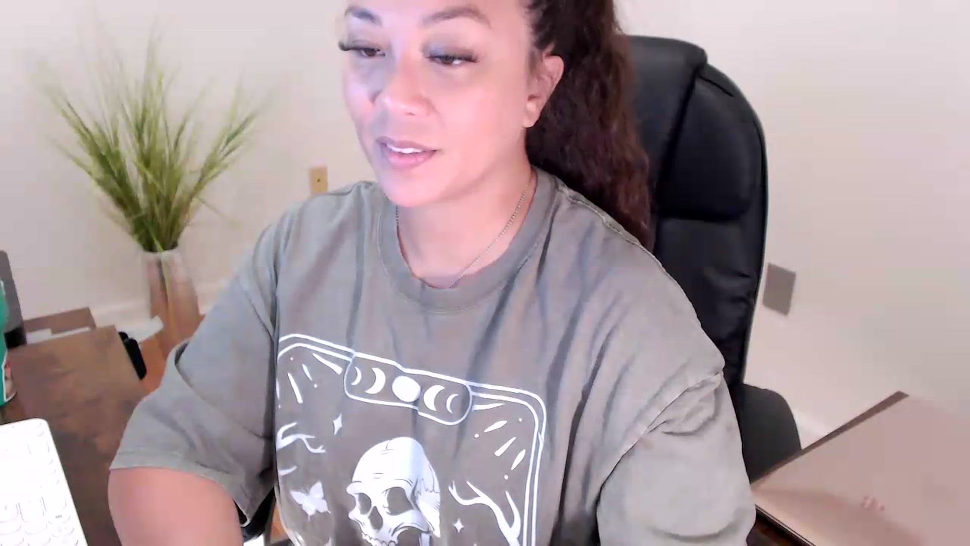 Gallery image thumbnail from CoconutCreme's myfreecams stream on, 07/27/2026, 20:37 image 13 of 20