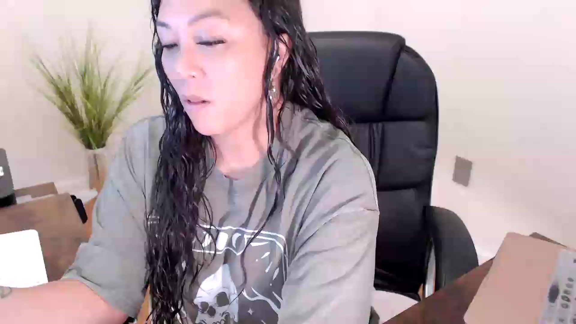 Gallery image thumbnail from CoconutCreme's myfreecams stream on, 08/07/2026, 17:42 image 1 of 20