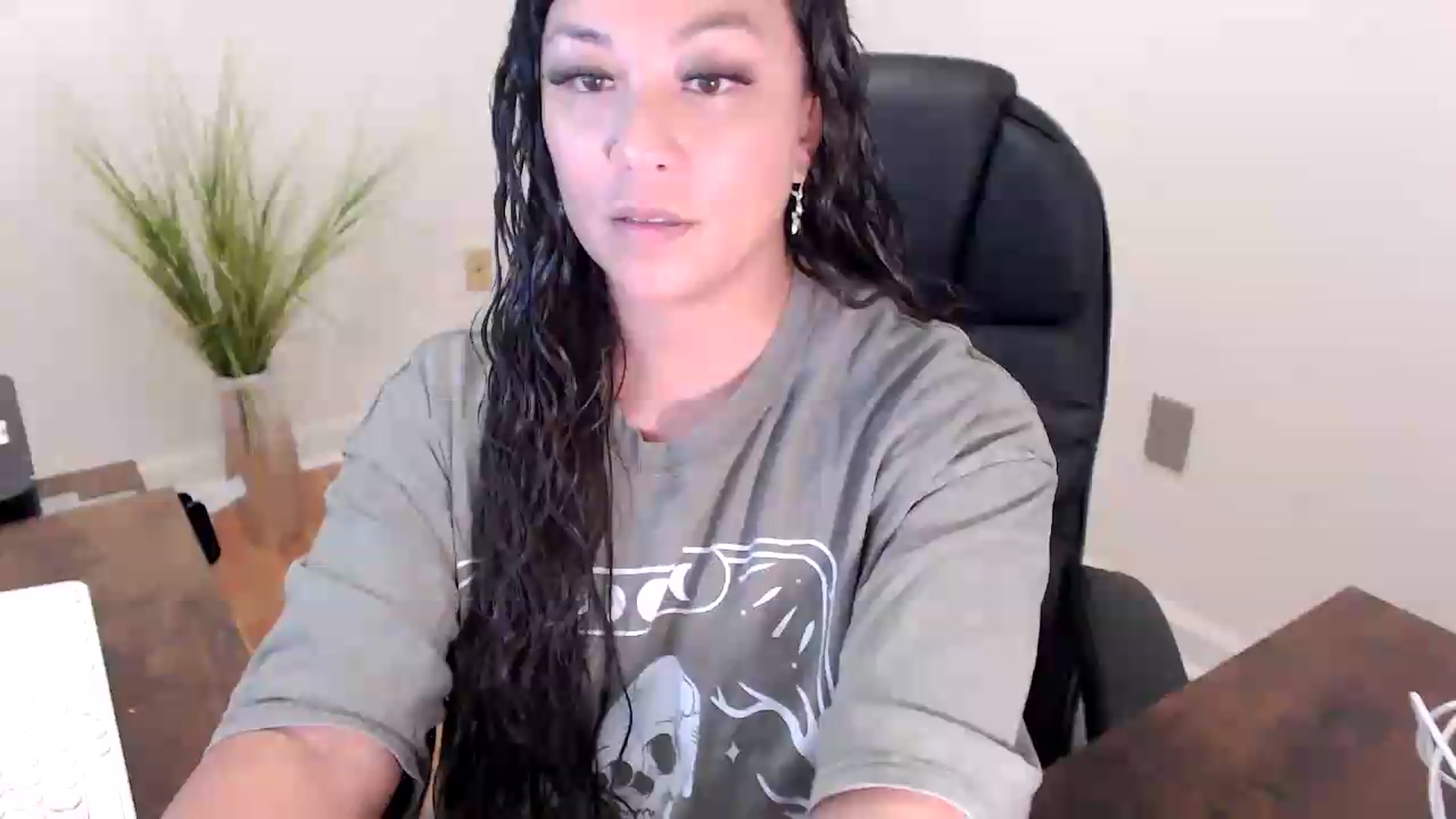 Gallery image thumbnail from CoconutCreme's myfreecams stream on, 08/07/2026, 19:38 image 5 of 20
