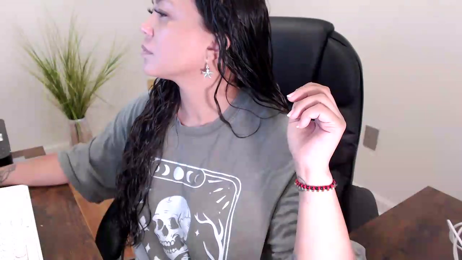 Gallery image thumbnail from CoconutCreme's myfreecams stream on, 08/07/2026, 19:38 image 10 of 20