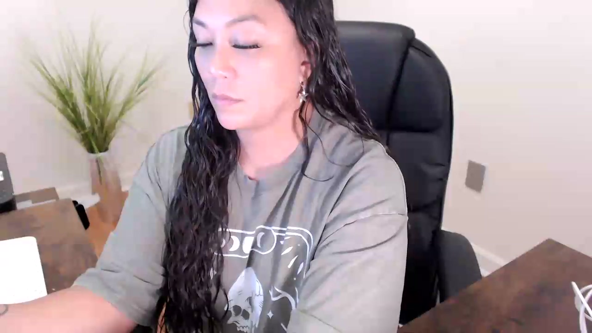 Gallery image thumbnail from CoconutCreme's myfreecams stream on, 08/07/2026, 19:38 image 12 of 20