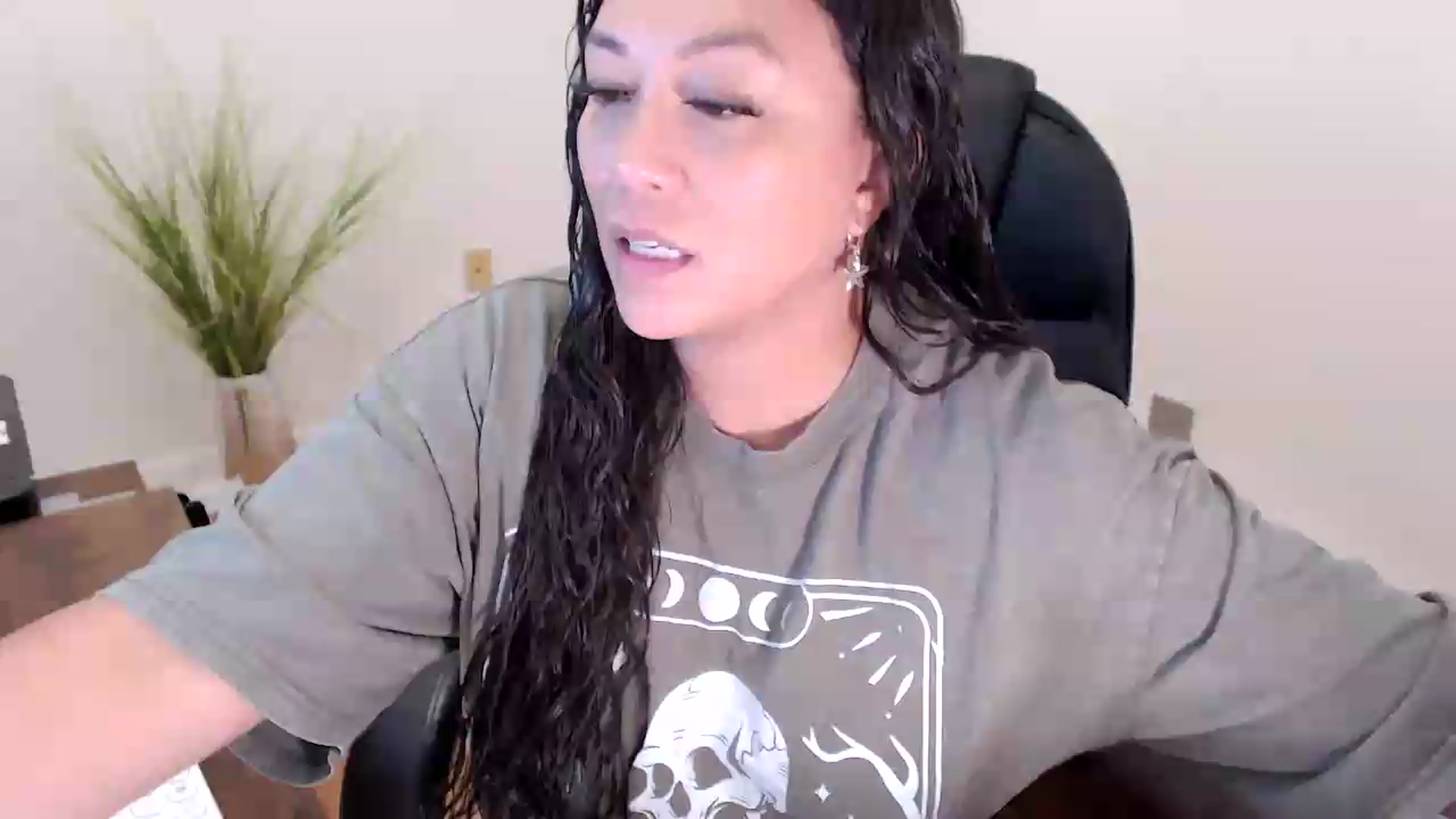 Gallery image thumbnail from CoconutCreme's myfreecams stream on, 08/07/2026, 20:35 image 1 of 20