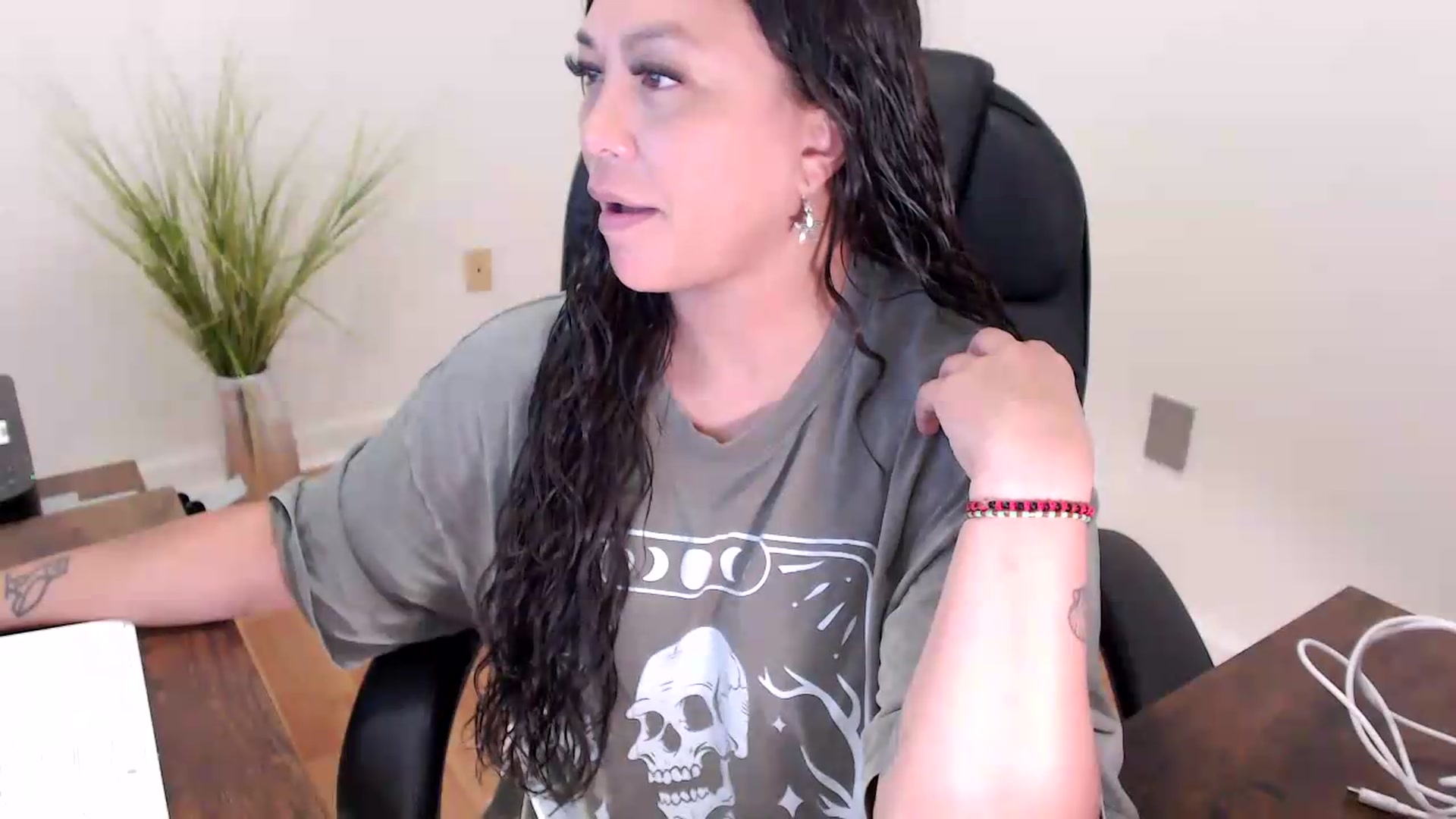 Gallery image thumbnail from CoconutCreme's myfreecams stream on, 08/07/2026, 21:07 image 7 of 20