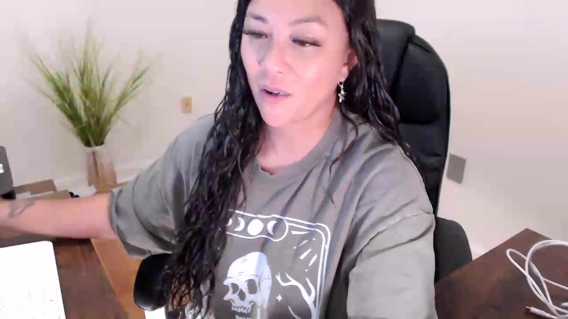 Gallery image thumbnail from CoconutCreme's myfreecams stream on, 08/07/2026, 21:07 image 10 of 20