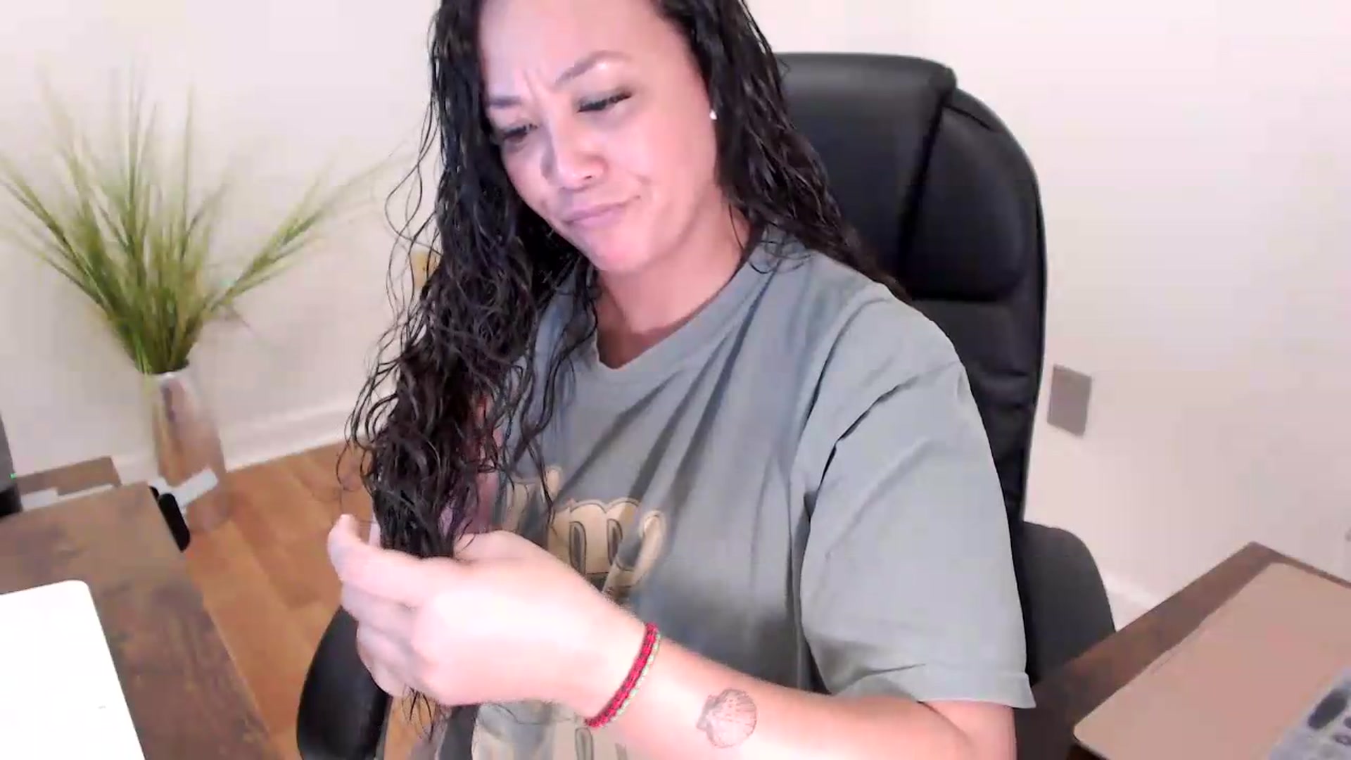 Gallery image thumbnail from CoconutCreme's myfreecams stream on, 08/11/2026, 18:57 image 2 of 20