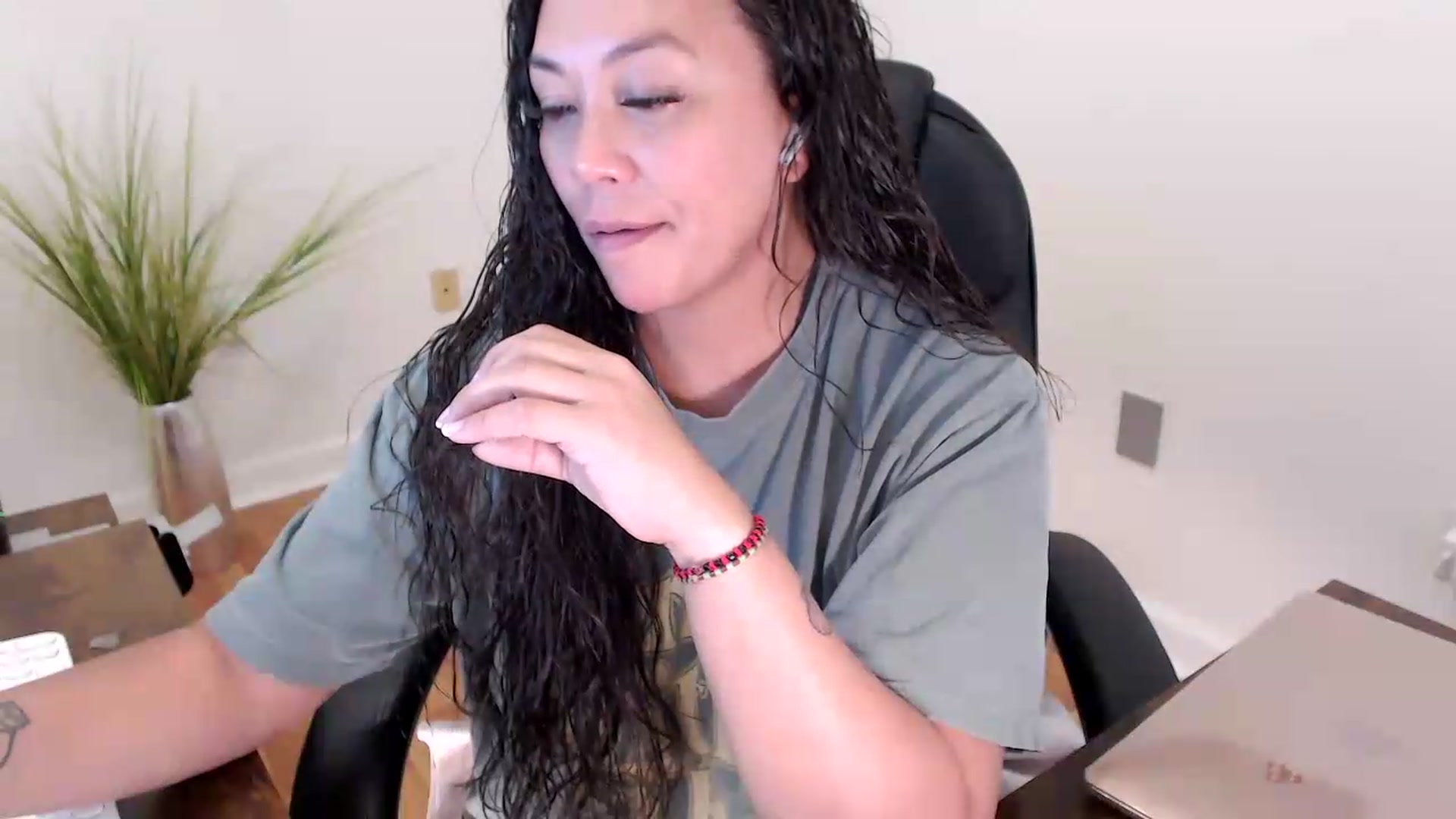 Gallery image thumbnail from CoconutCreme's myfreecams stream on, 08/11/2026, 20:22 image 19 of 20