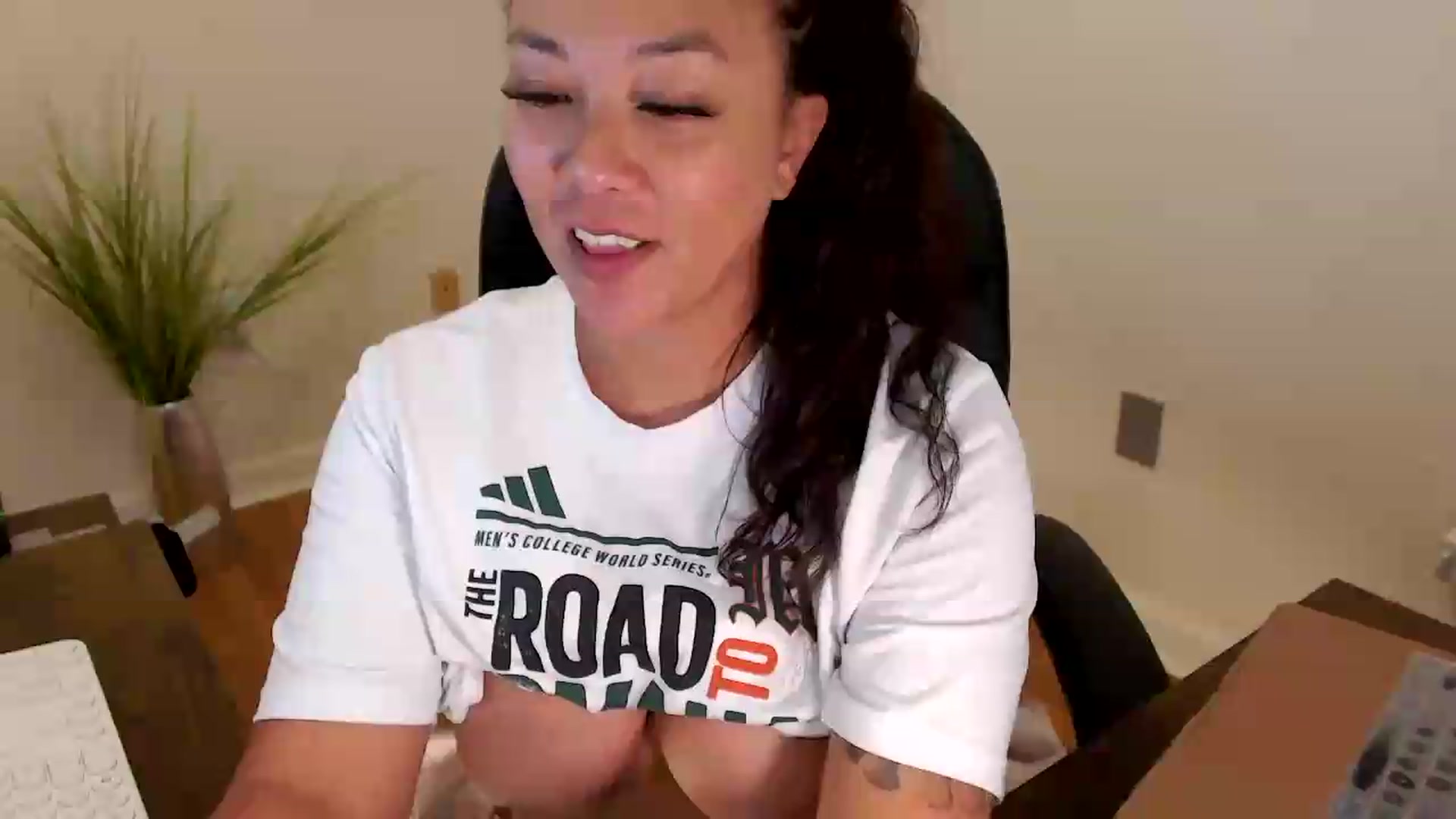 Gallery image thumbnail from CoconutCreme's myfreecams stream on, 09/03/2026, 18:36 image 18 of 20