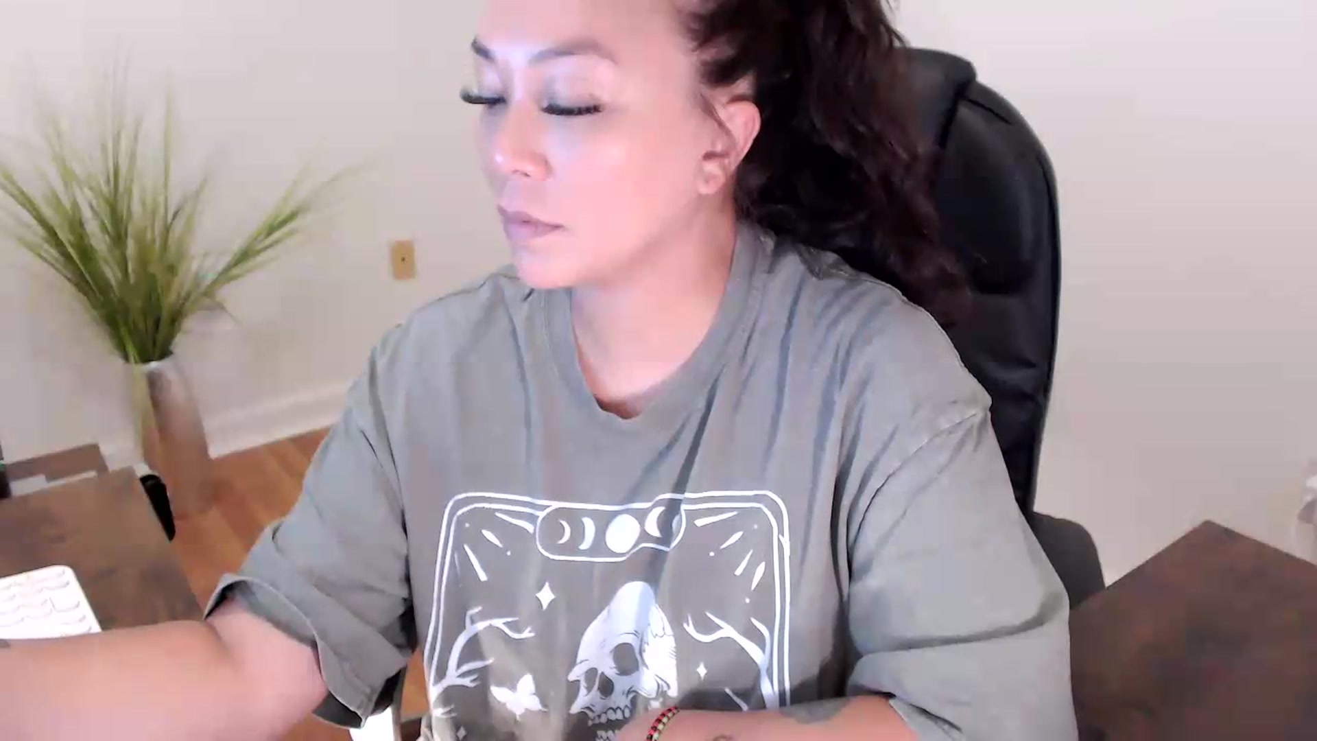 Gallery image thumbnail from CoconutCreme's myfreecams stream on, 09/04/2026, 14:03 image 15 of 20