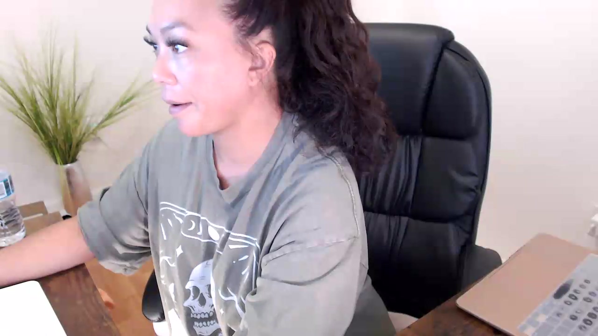Gallery image thumbnail from CoconutCreme's myfreecams stream on, 09/04/2026, 16:12 image 8 of 20