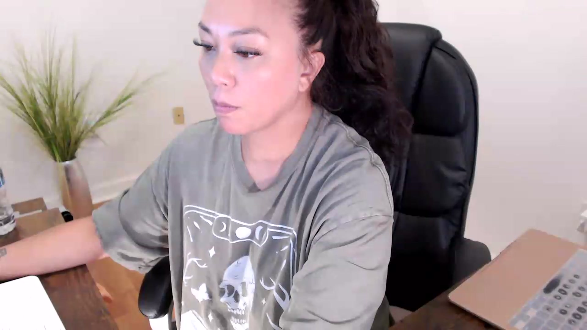 Gallery image thumbnail from CoconutCreme's myfreecams stream on, 09/04/2026, 16:12 image 20 of 20