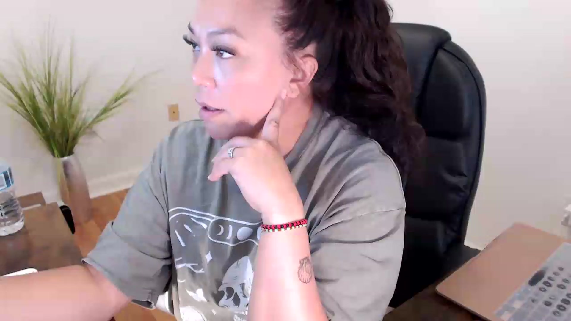 Gallery image thumbnail from CoconutCreme's myfreecams stream on, 09/04/2026, 16:12 image 10 of 20