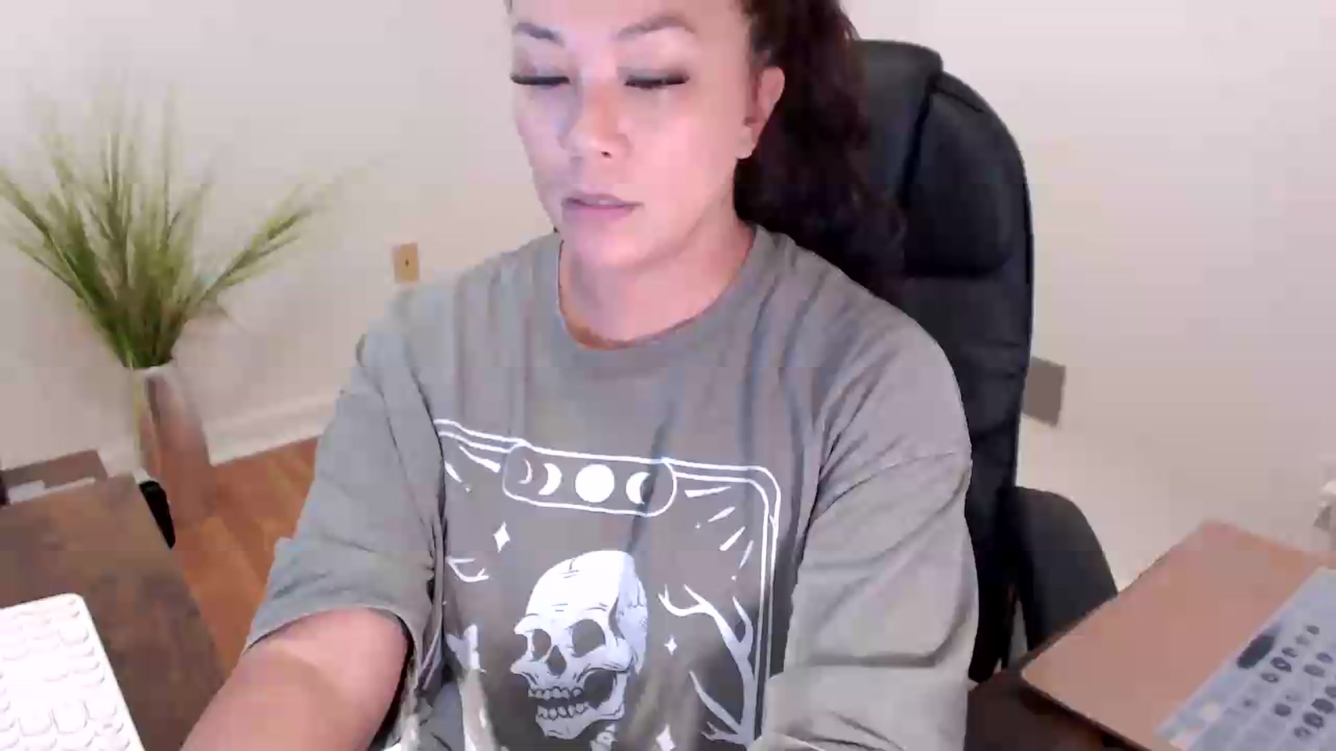 Gallery image thumbnail from CoconutCreme's myfreecams stream on, 09/04/2026, 18:40 image 1 of 20
