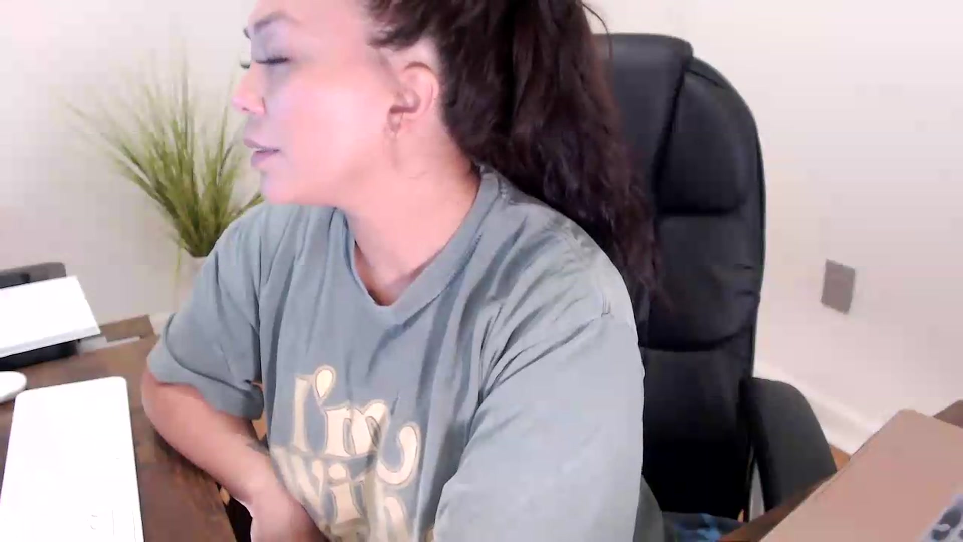 Gallery image thumbnail from CoconutCreme's myfreecams stream on, 09/09/2026, 16:04 image 20 of 20