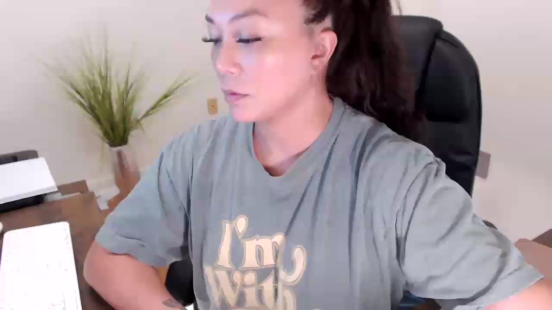 Gallery image thumbnail from CoconutCreme's myfreecams stream on, 09/09/2026, 17:21 image 17 of 20