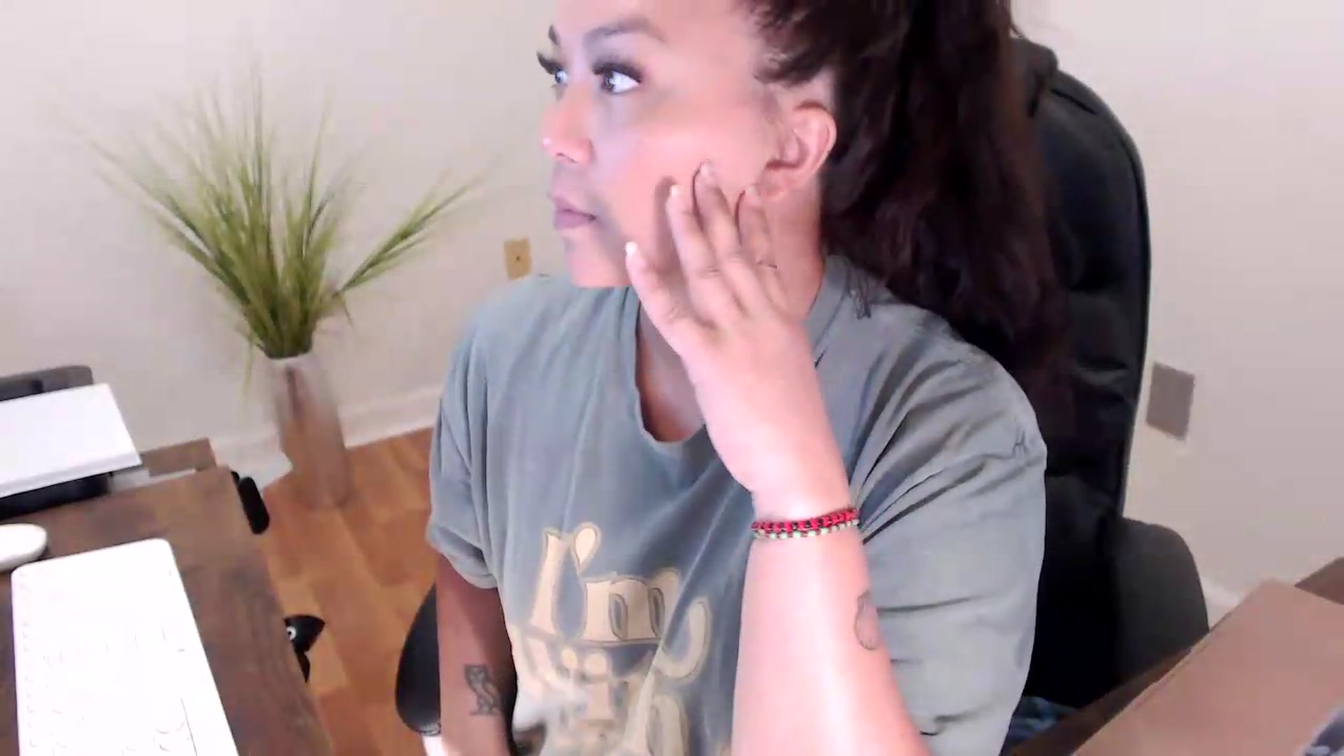Gallery image thumbnail from CoconutCreme's myfreecams stream on, 09/09/2026, 17:47 image 2 of 20
