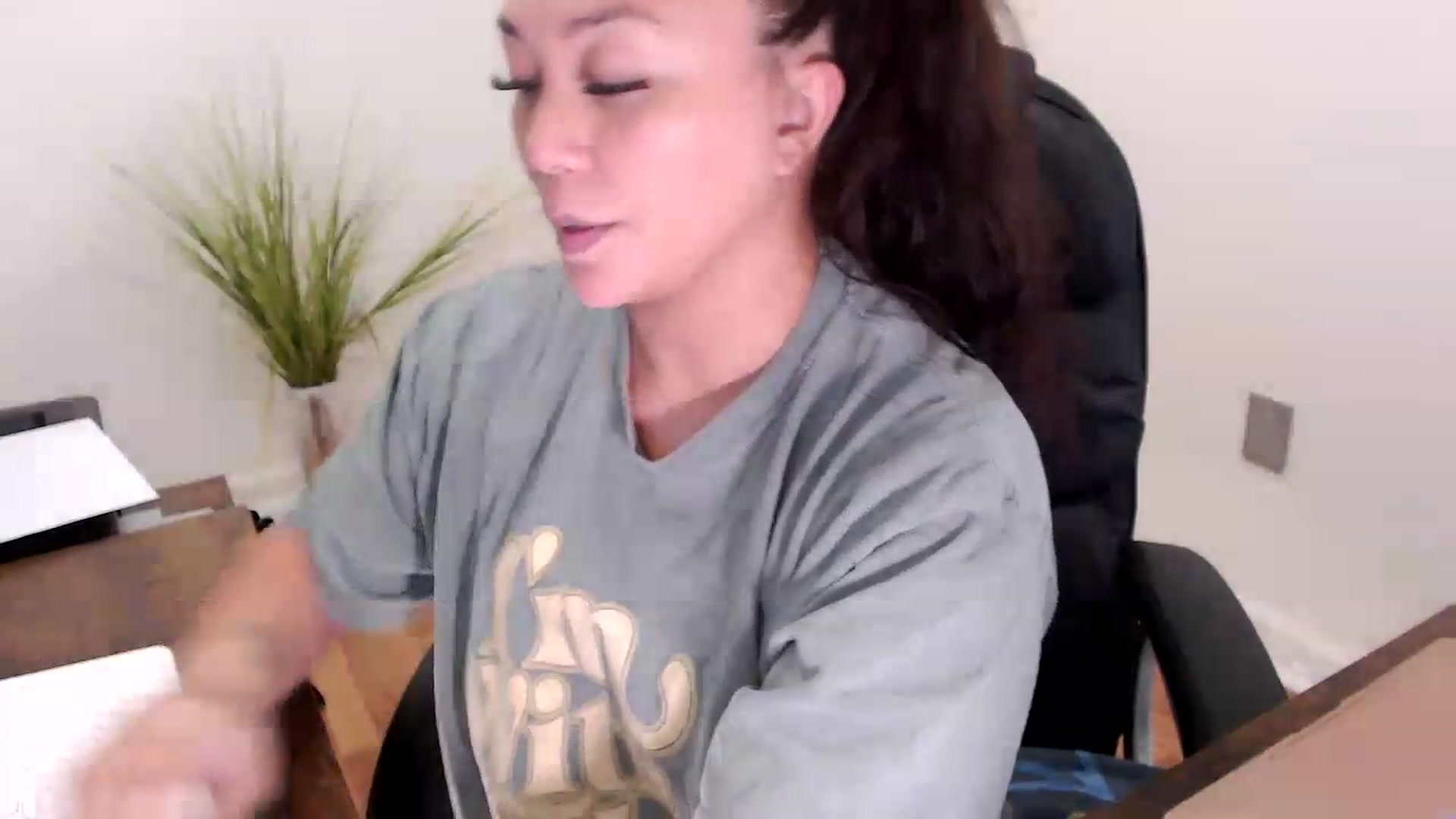 Gallery image thumbnail from CoconutCreme's myfreecams stream on, 09/09/2026, 20:07 image 4 of 20