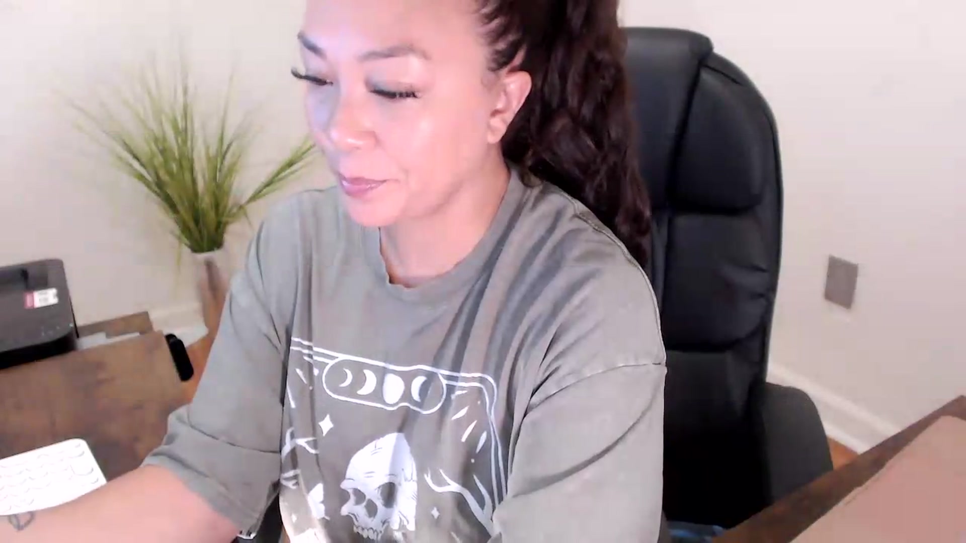 Gallery image thumbnail from CoconutCreme's myfreecams stream on, 09/10/2026, 14:17 image 8 of 20