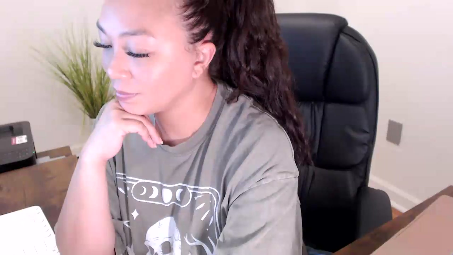 Gallery image thumbnail from CoconutCreme's myfreecams stream on, 09/10/2026, 14:17 image 4 of 20