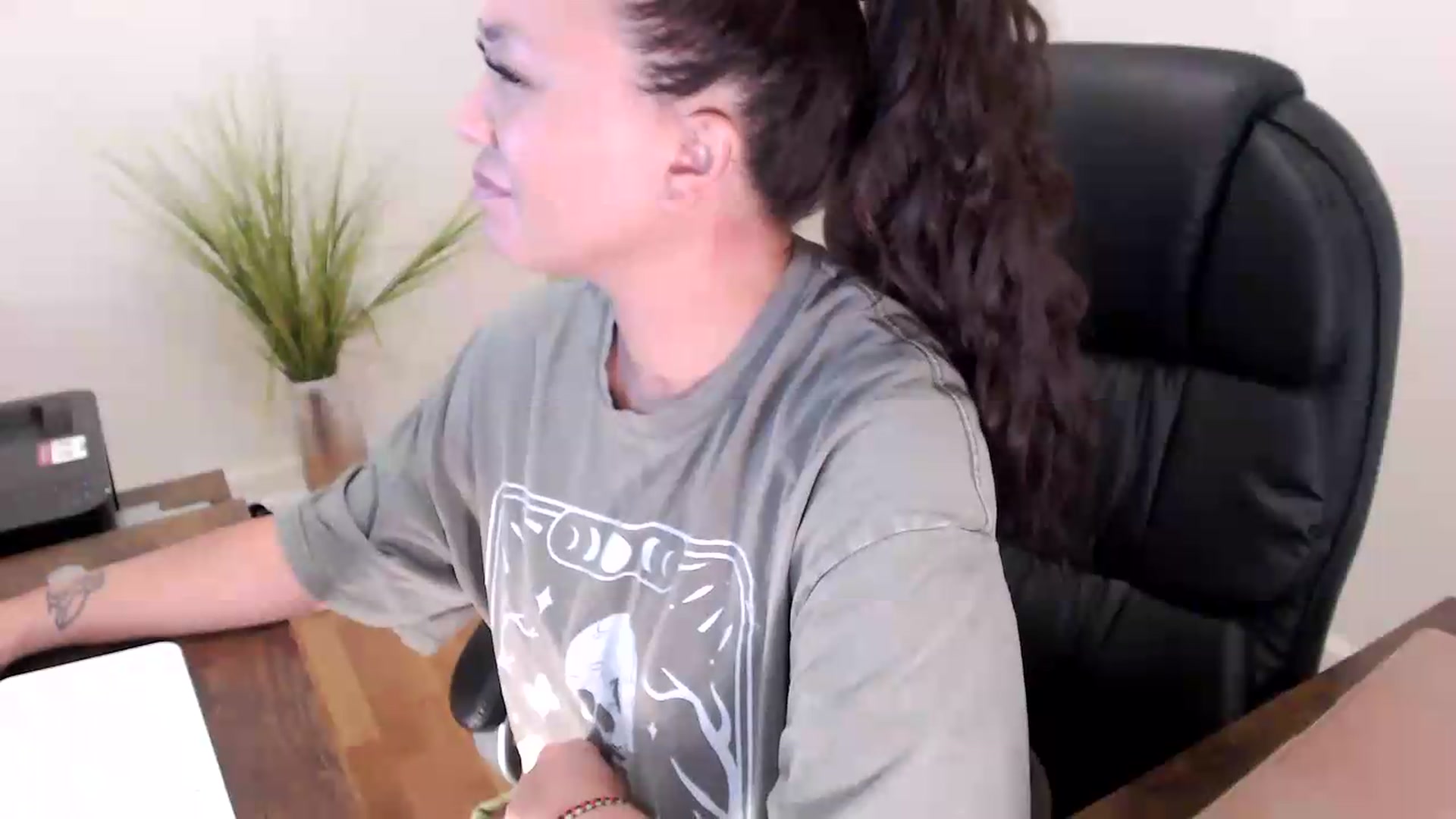 Gallery image thumbnail from CoconutCreme's myfreecams stream on, 09/10/2026, 15:20 image 7 of 20